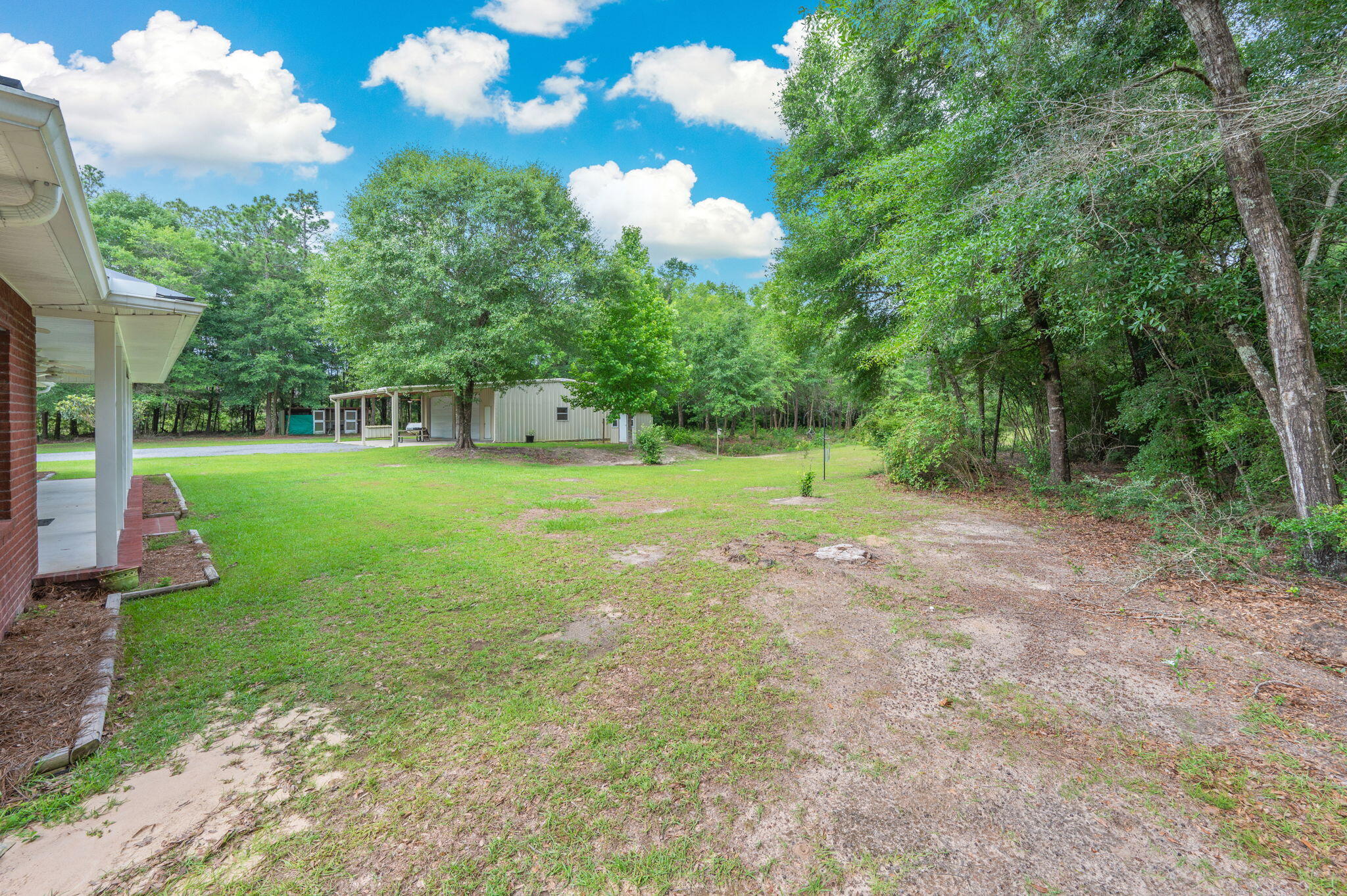 NO RECORDED SUBDIVISION - Residential