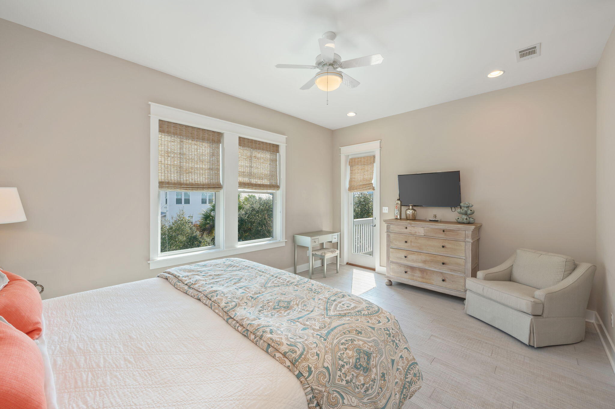 SEACREST EAST - Residential