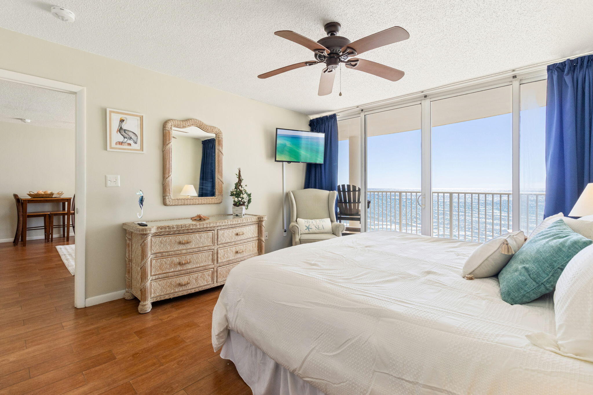 LONG BEACH - Residential