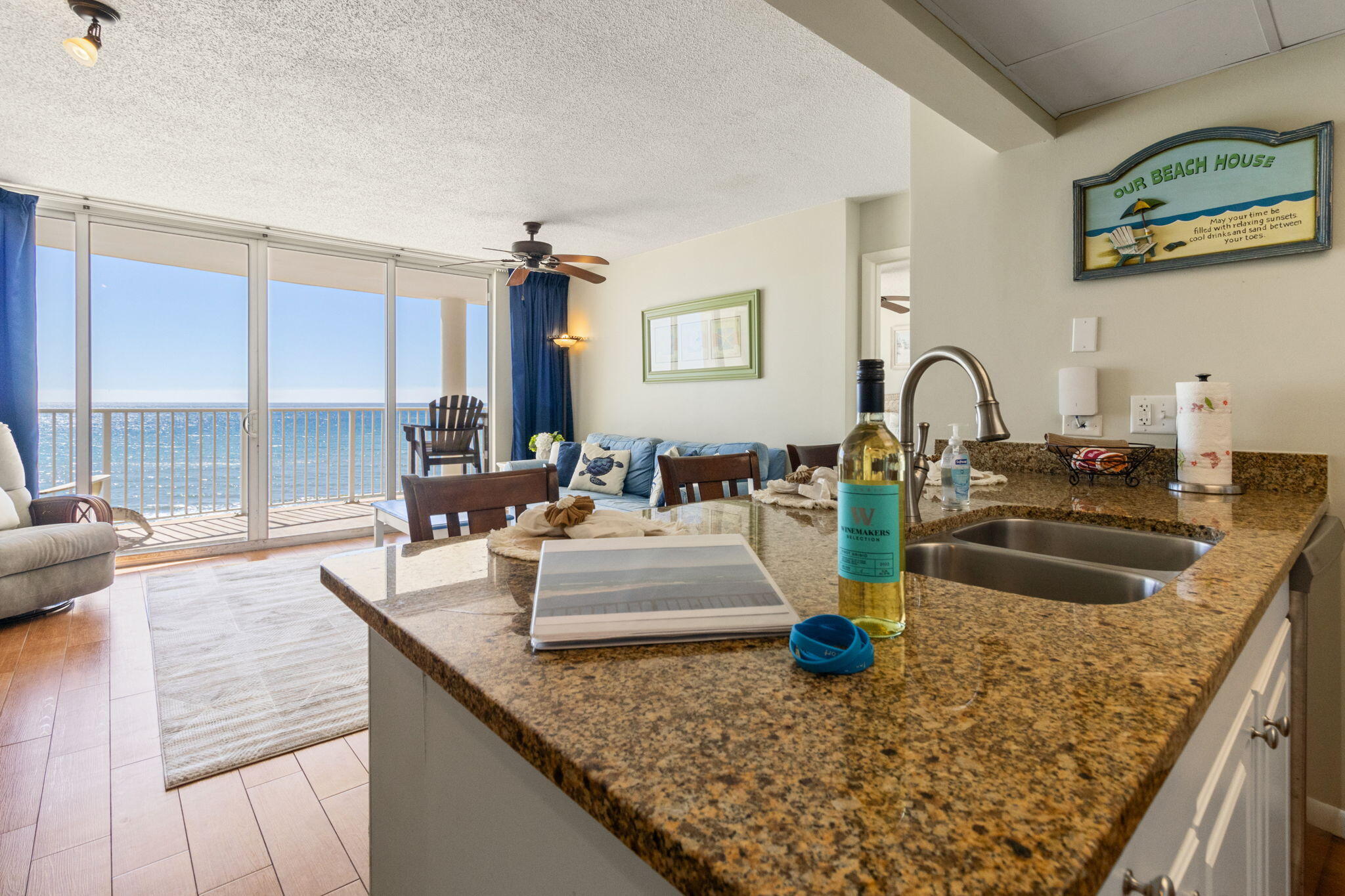 LONG BEACH - Residential