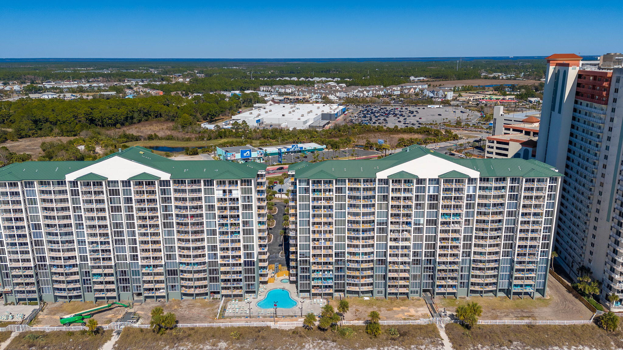 LONG BEACH - Residential