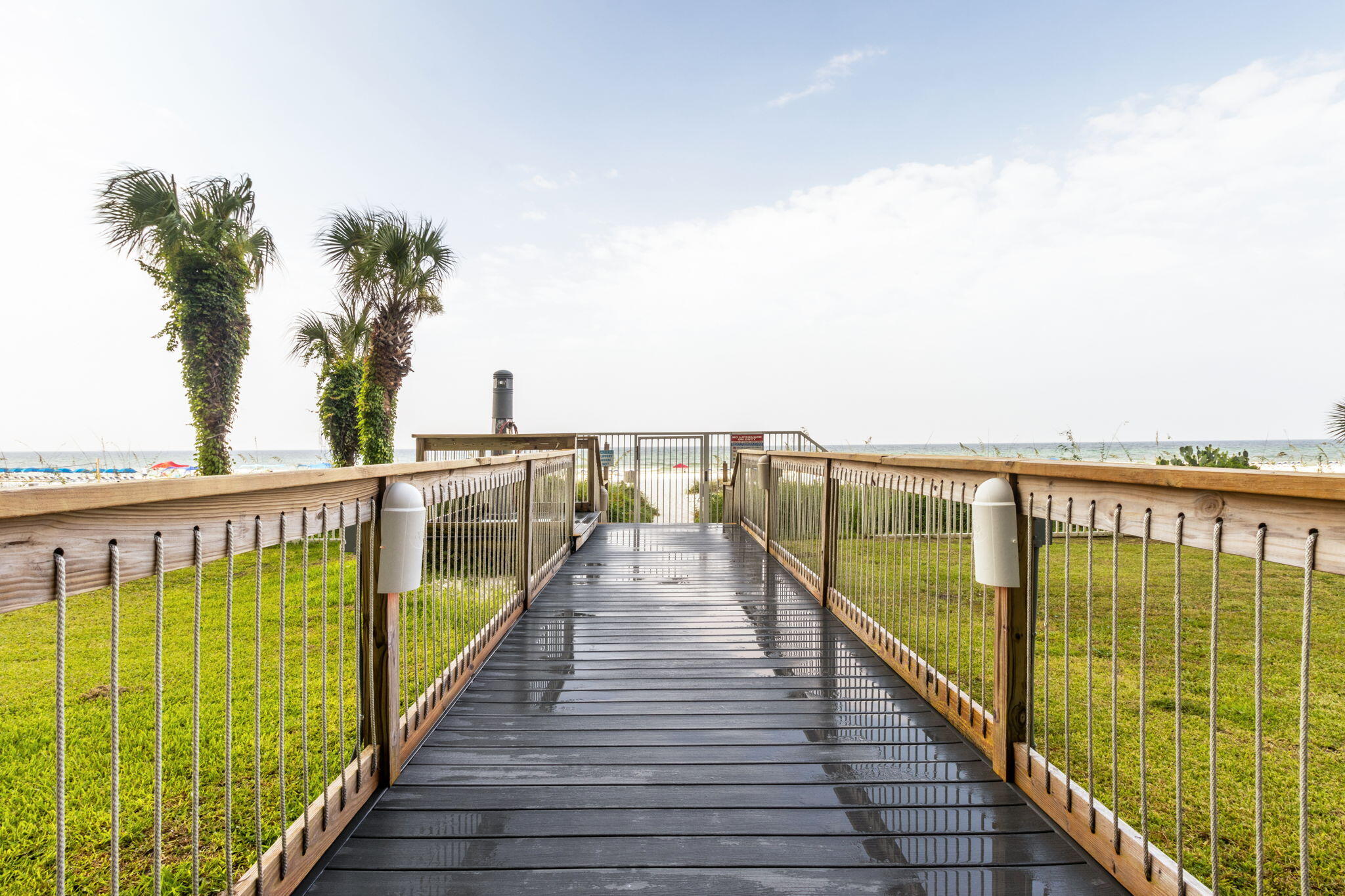 LONG BEACH - Residential