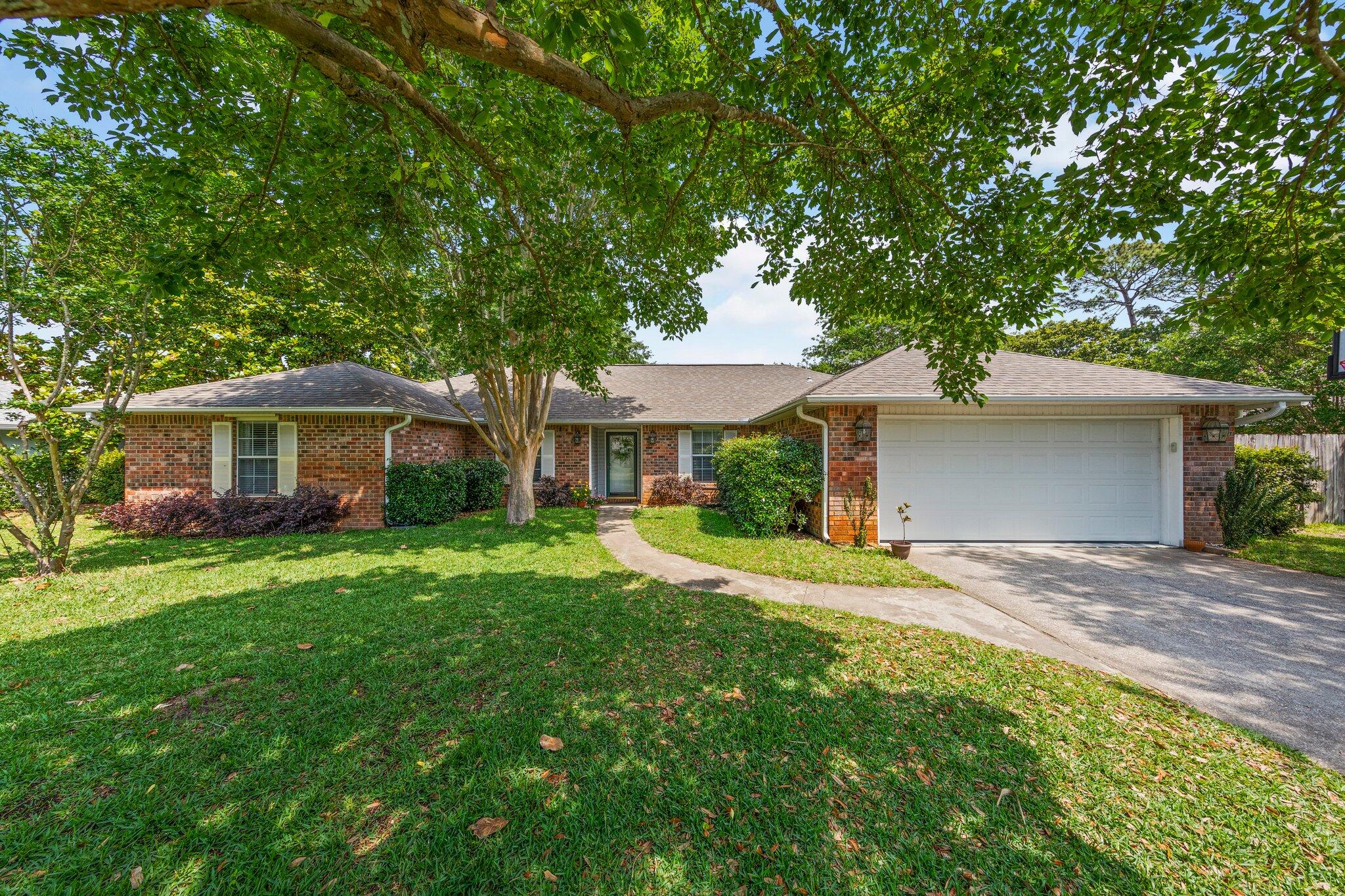 SOUTHMINSTER VILLAGE - Residential Lease