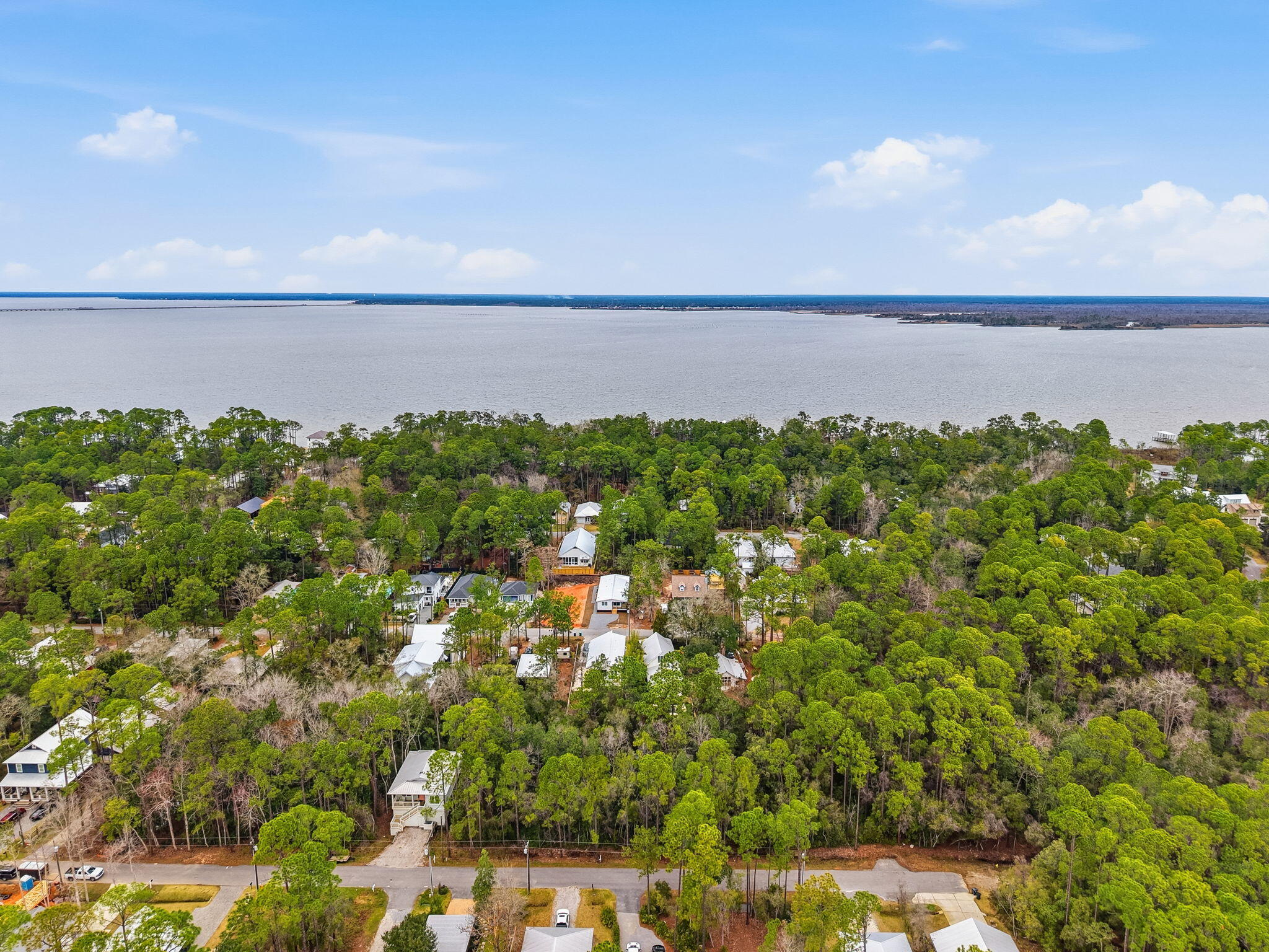 MAGNOLIA BEACH - Land