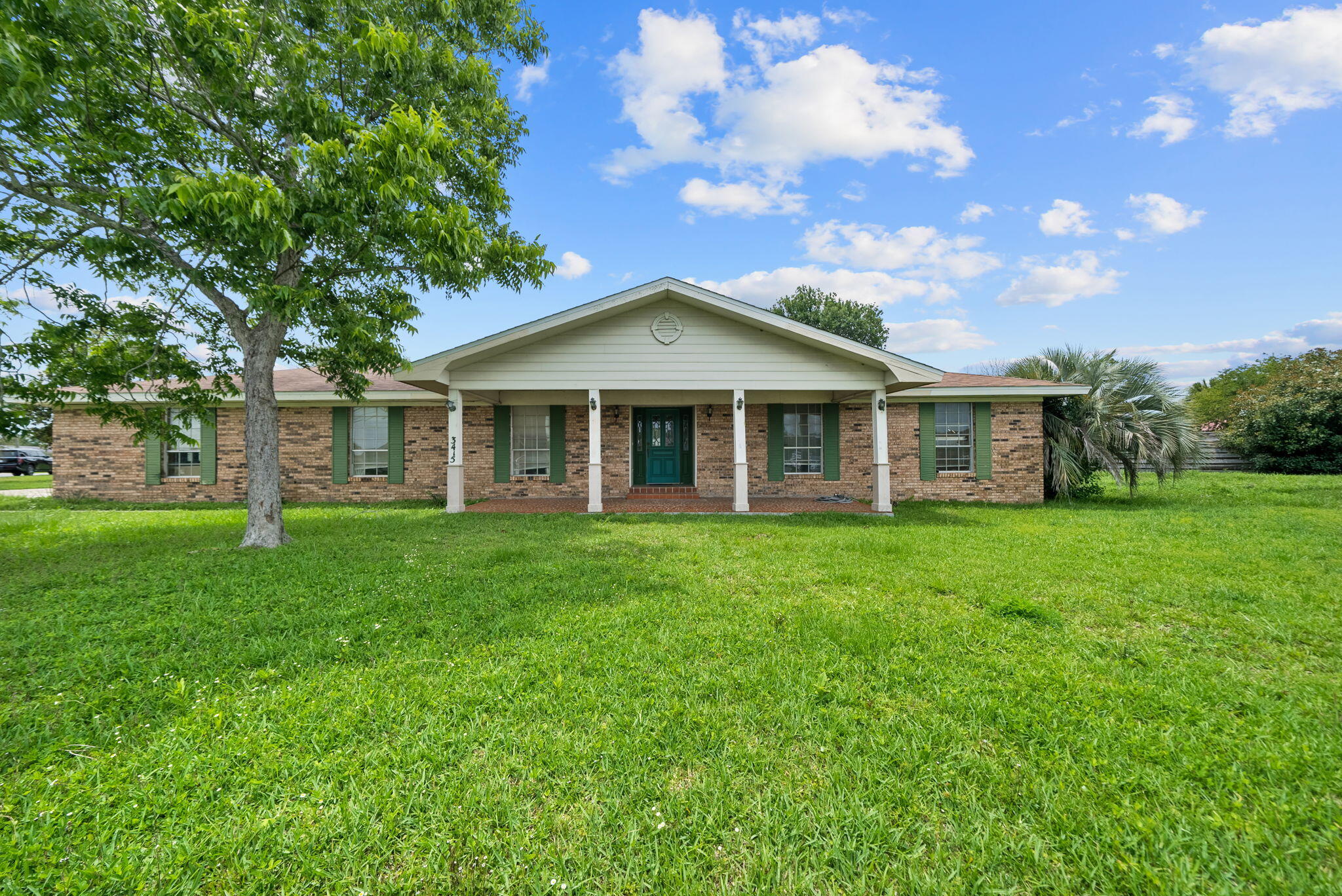 NO RECORDED SUBDIVISION - Residential