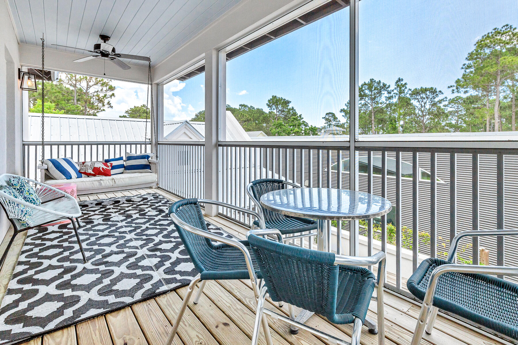 GULF SHORE MANOR - Residential