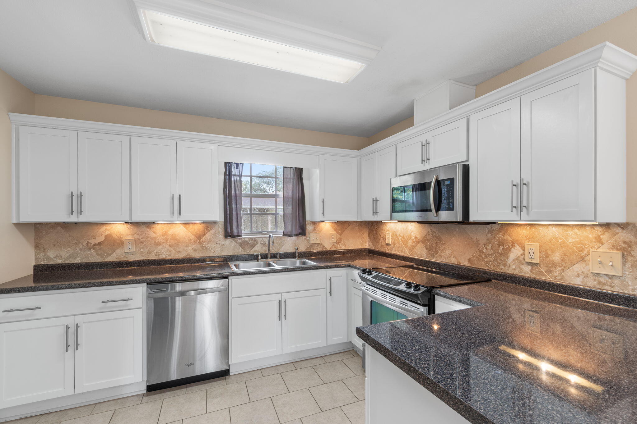 COLONY ESTATES 3RD ADDN - Residential
