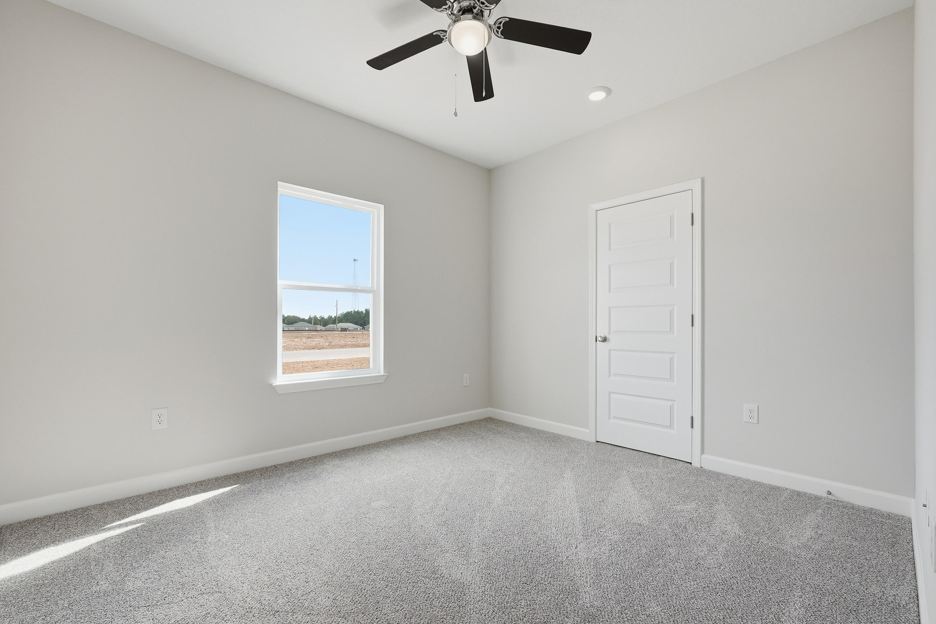 SOUTHERN CHARM - Residential