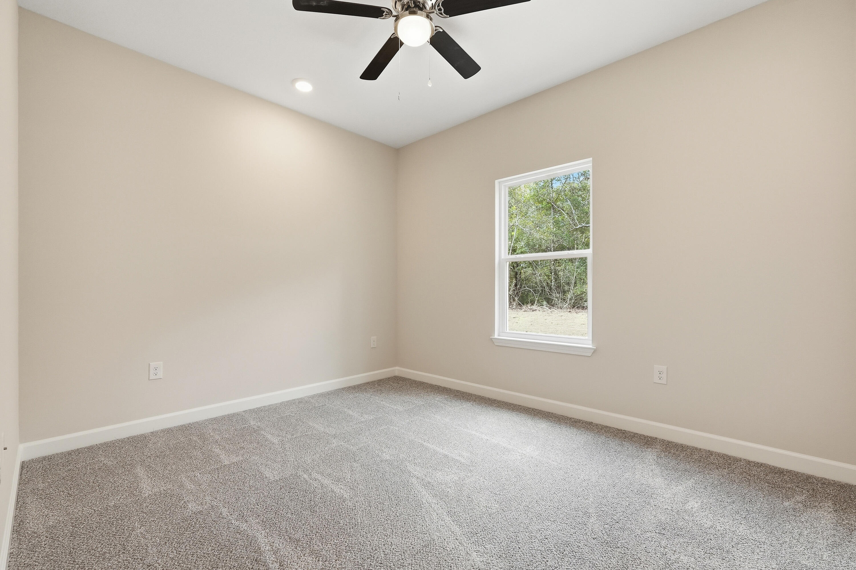 SOUTHERN CHARM - Residential