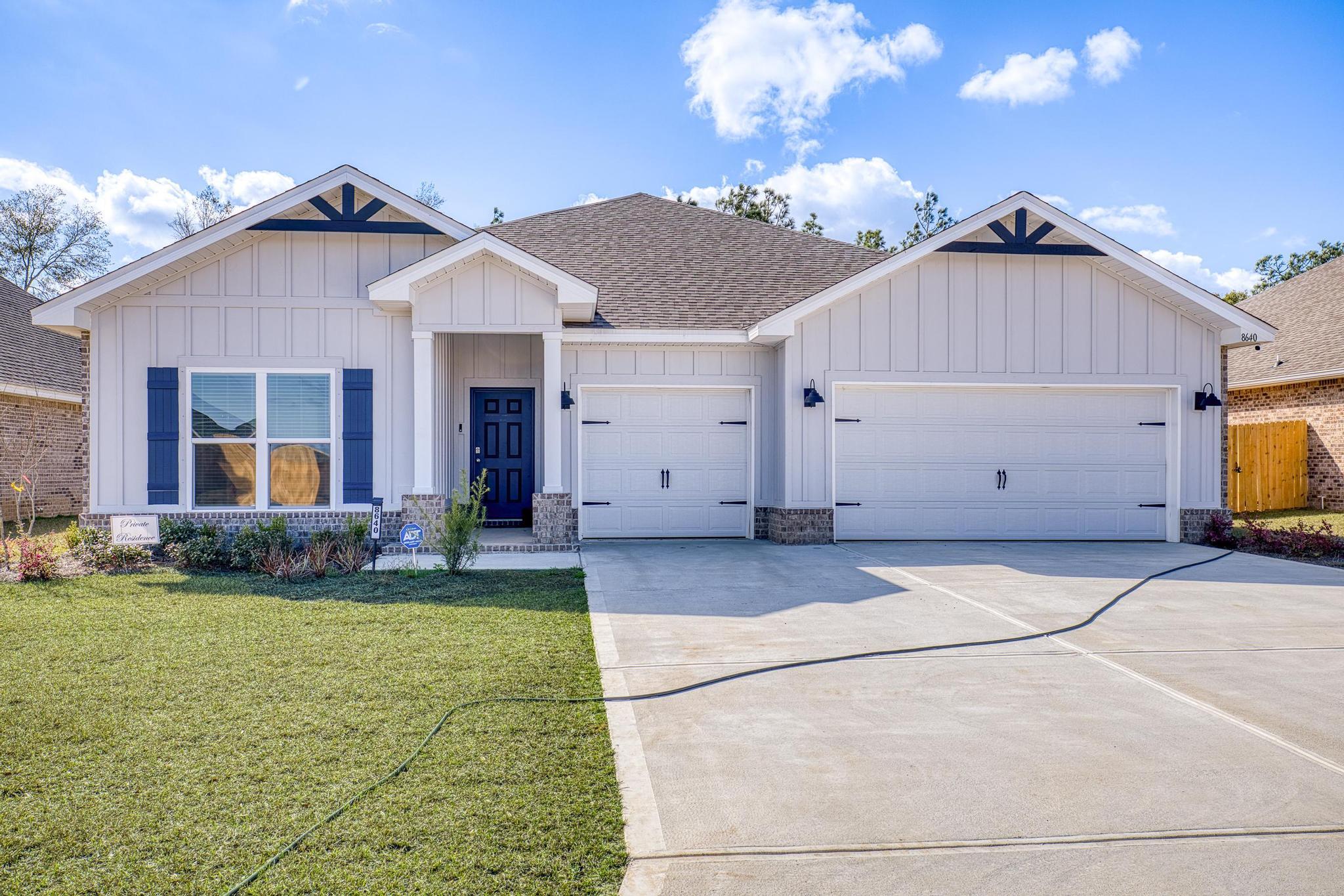 PLANTATION WOODS - Residential