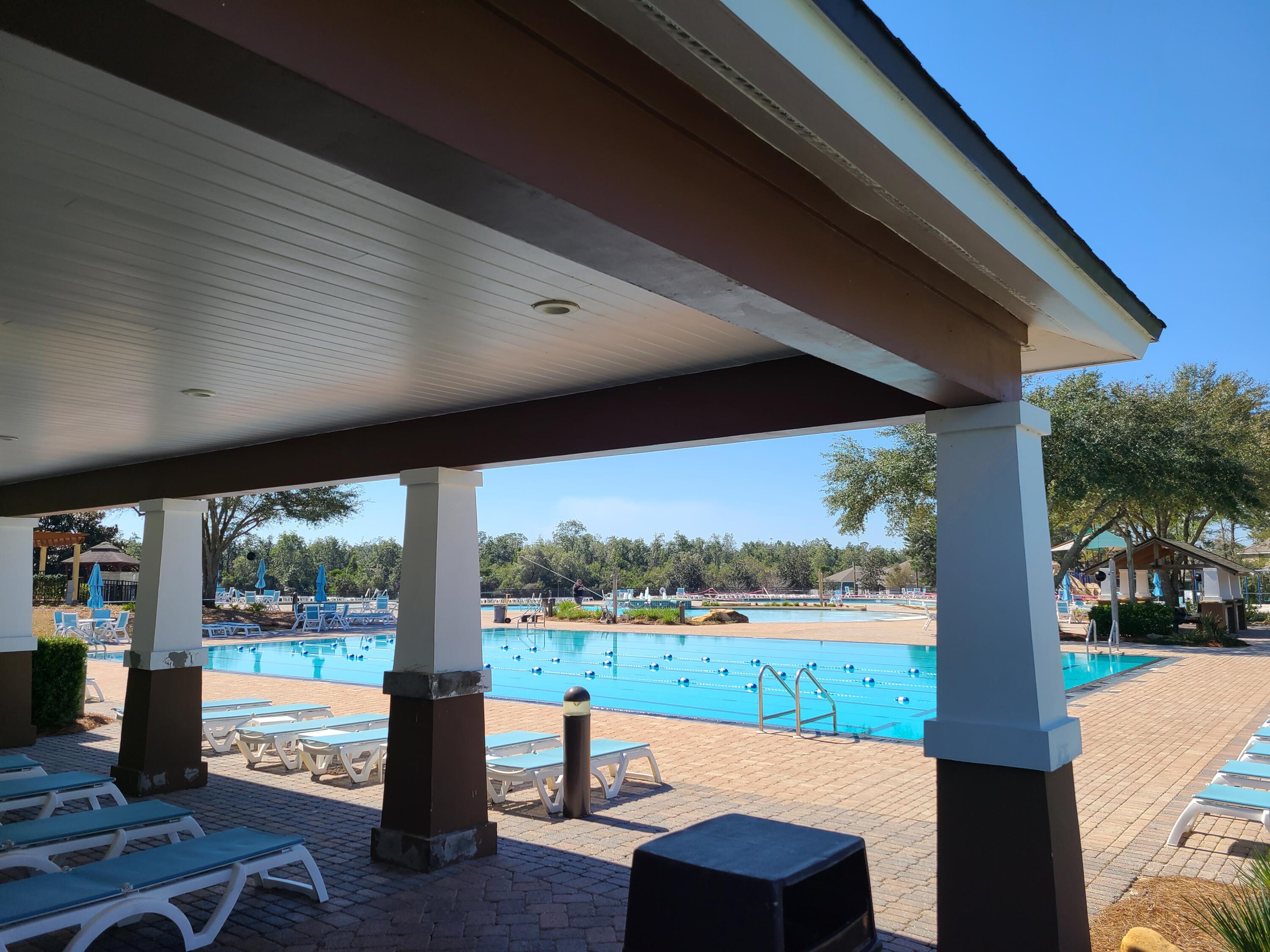 HAMMOCK BAY - Residential