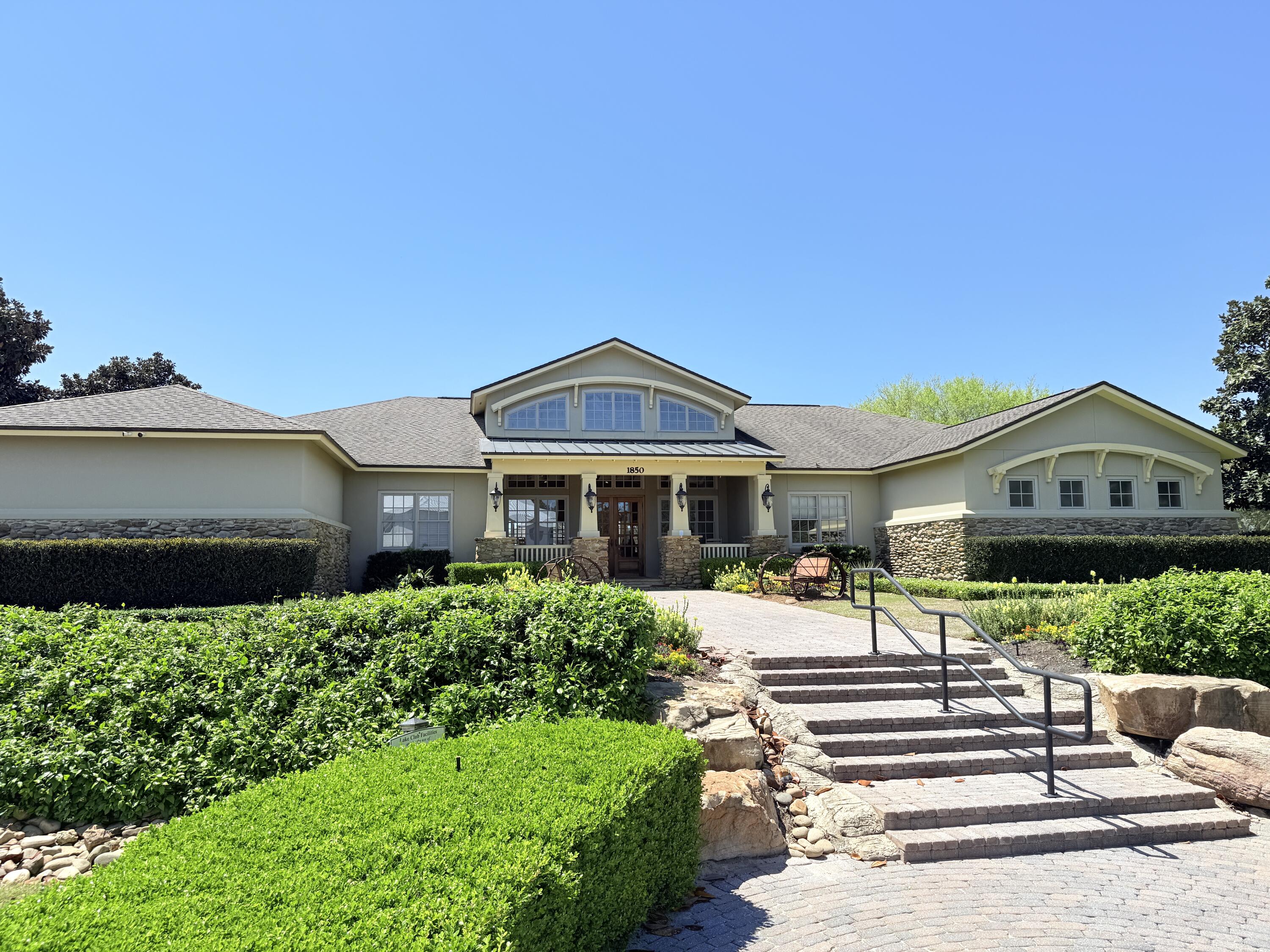 HAMMOCK BAY - Residential