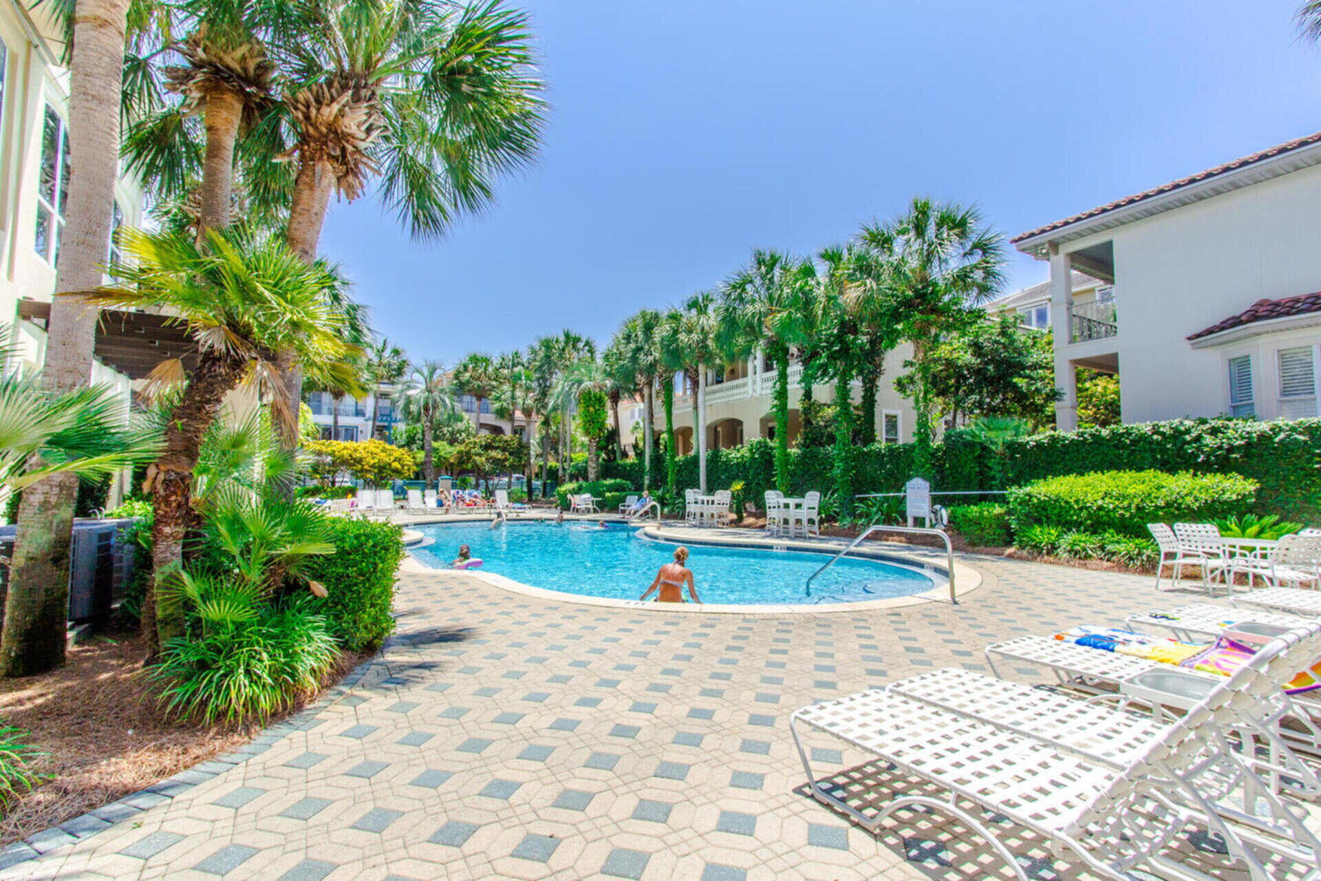 DESTINY BY THE SEA - Residential