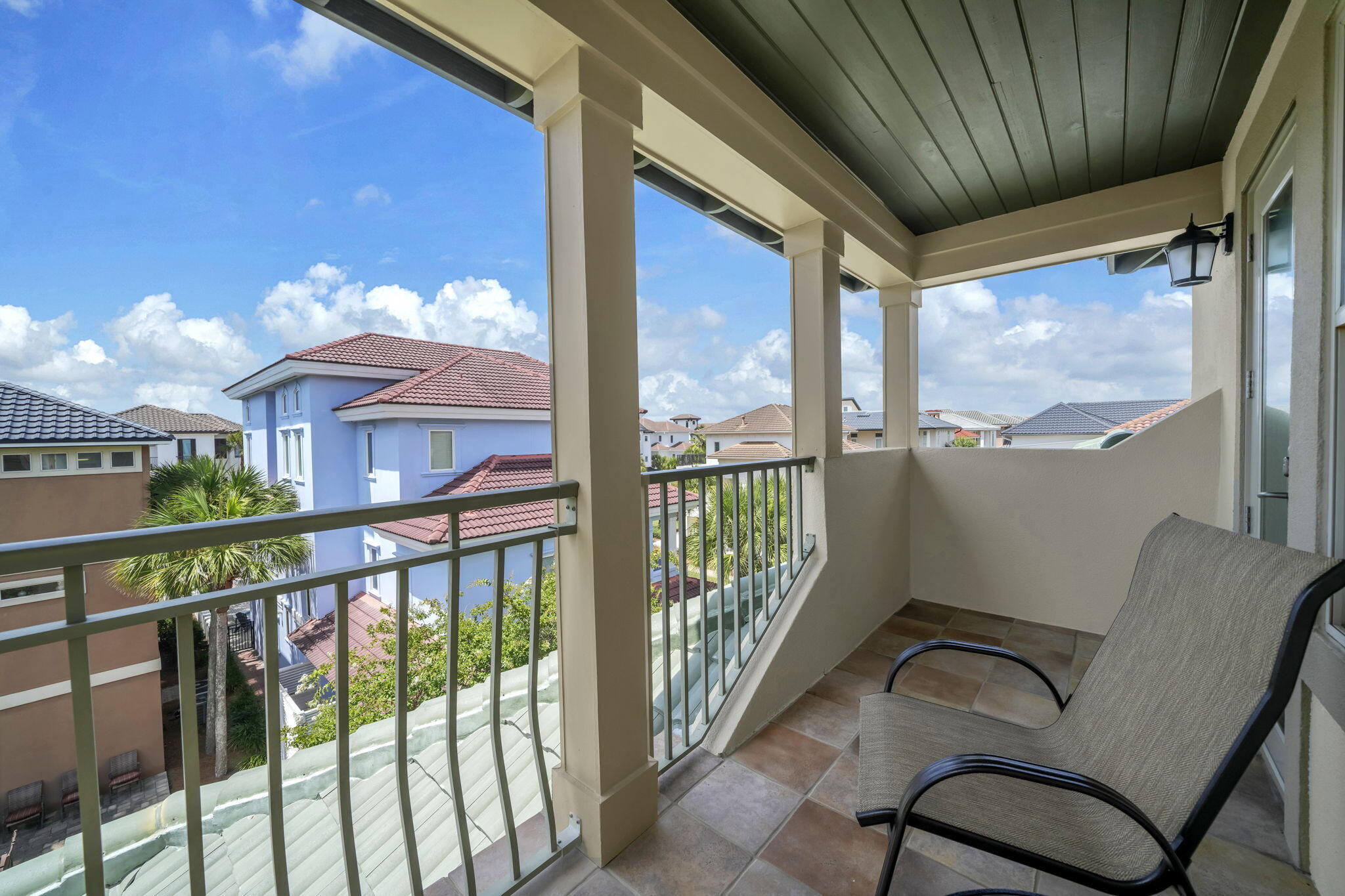 DESTINY BY THE SEA - Residential