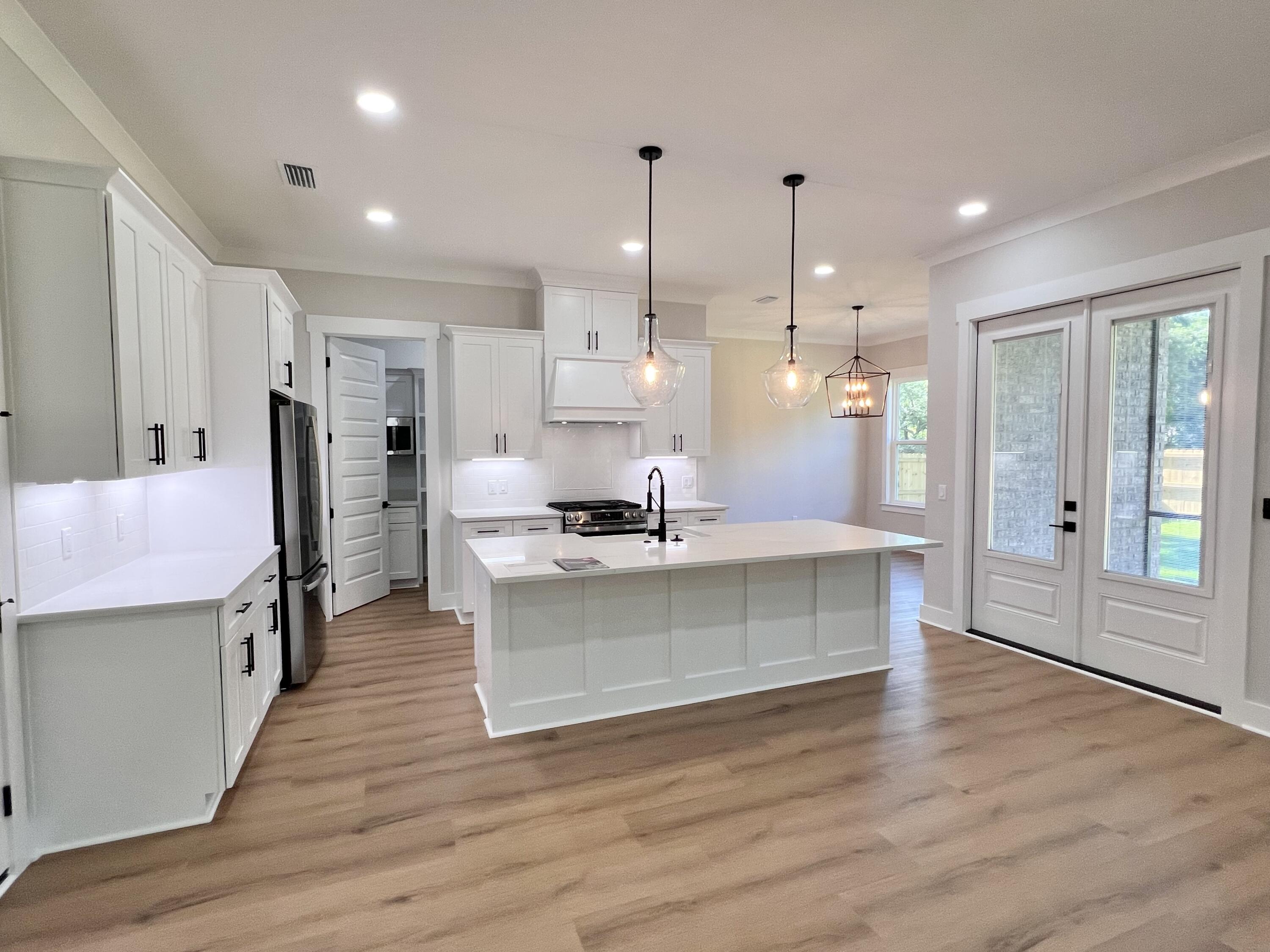Deer Moss Creek - Residential