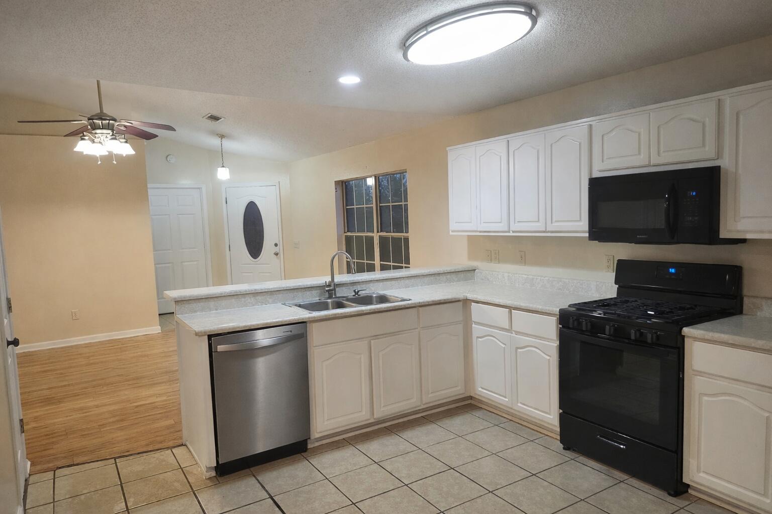 TIMBERWIND ESTATES - Residential