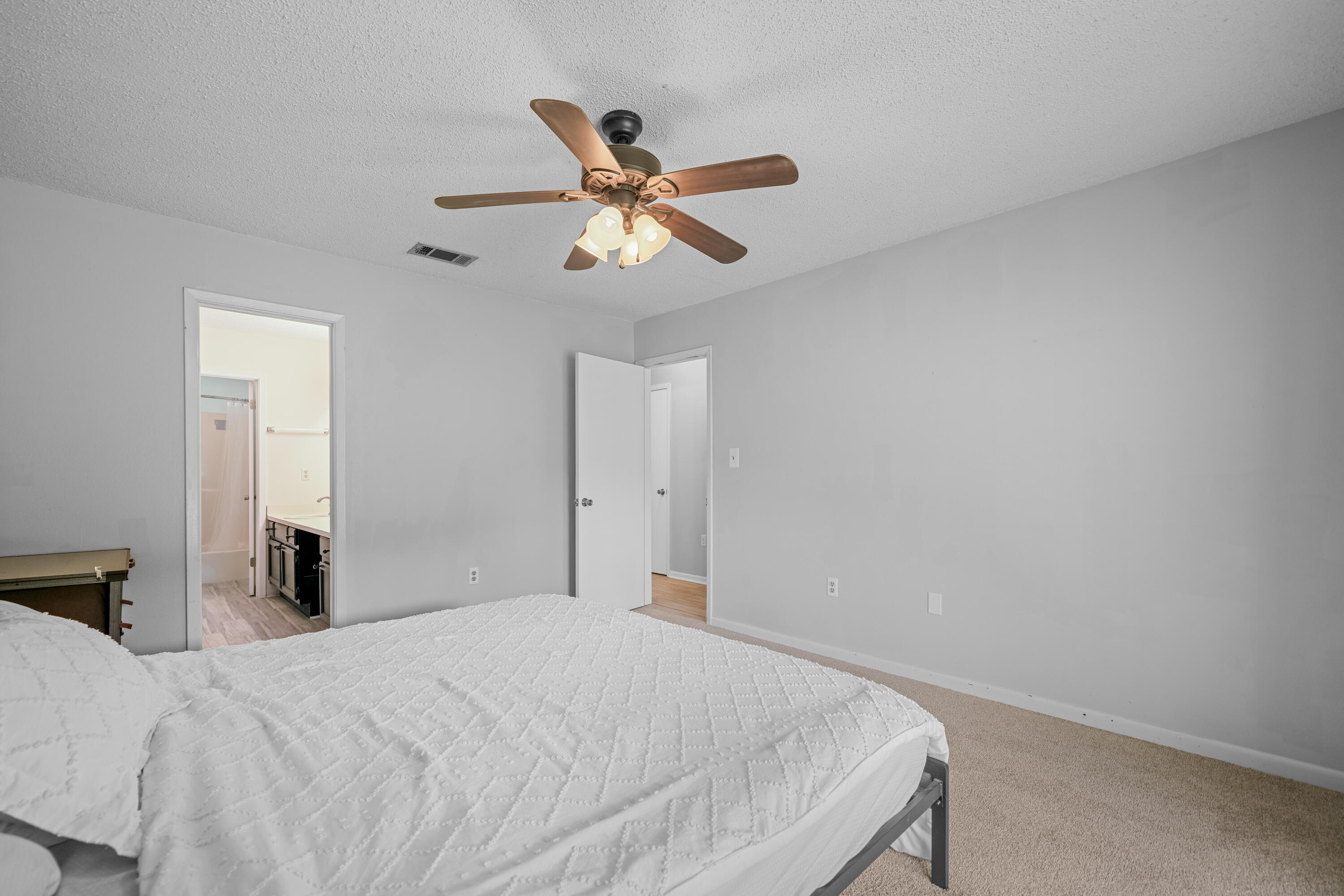 HIDDEN TRAILS PH 1 - Residential