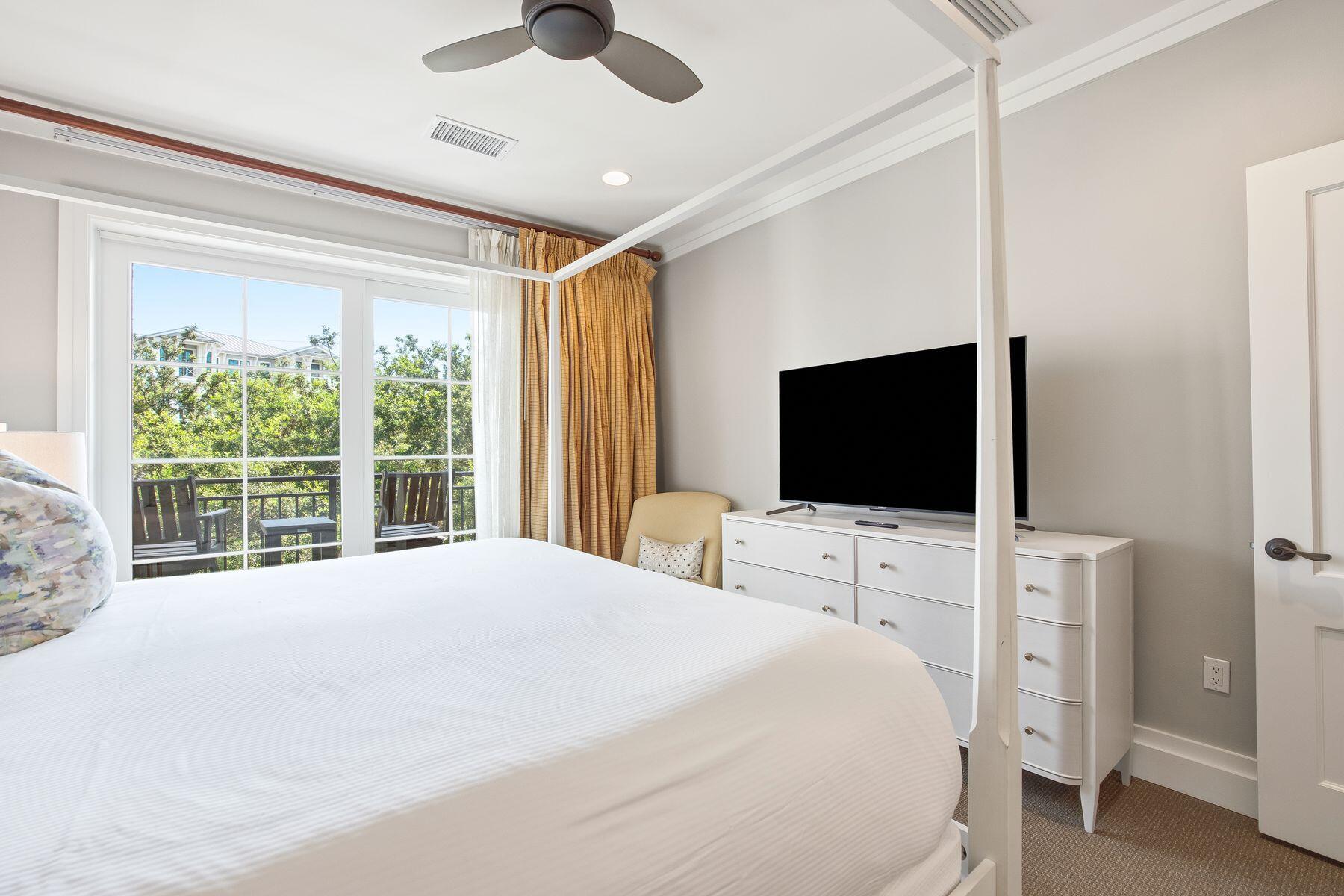 Waterhouse Condominiums - Residential
