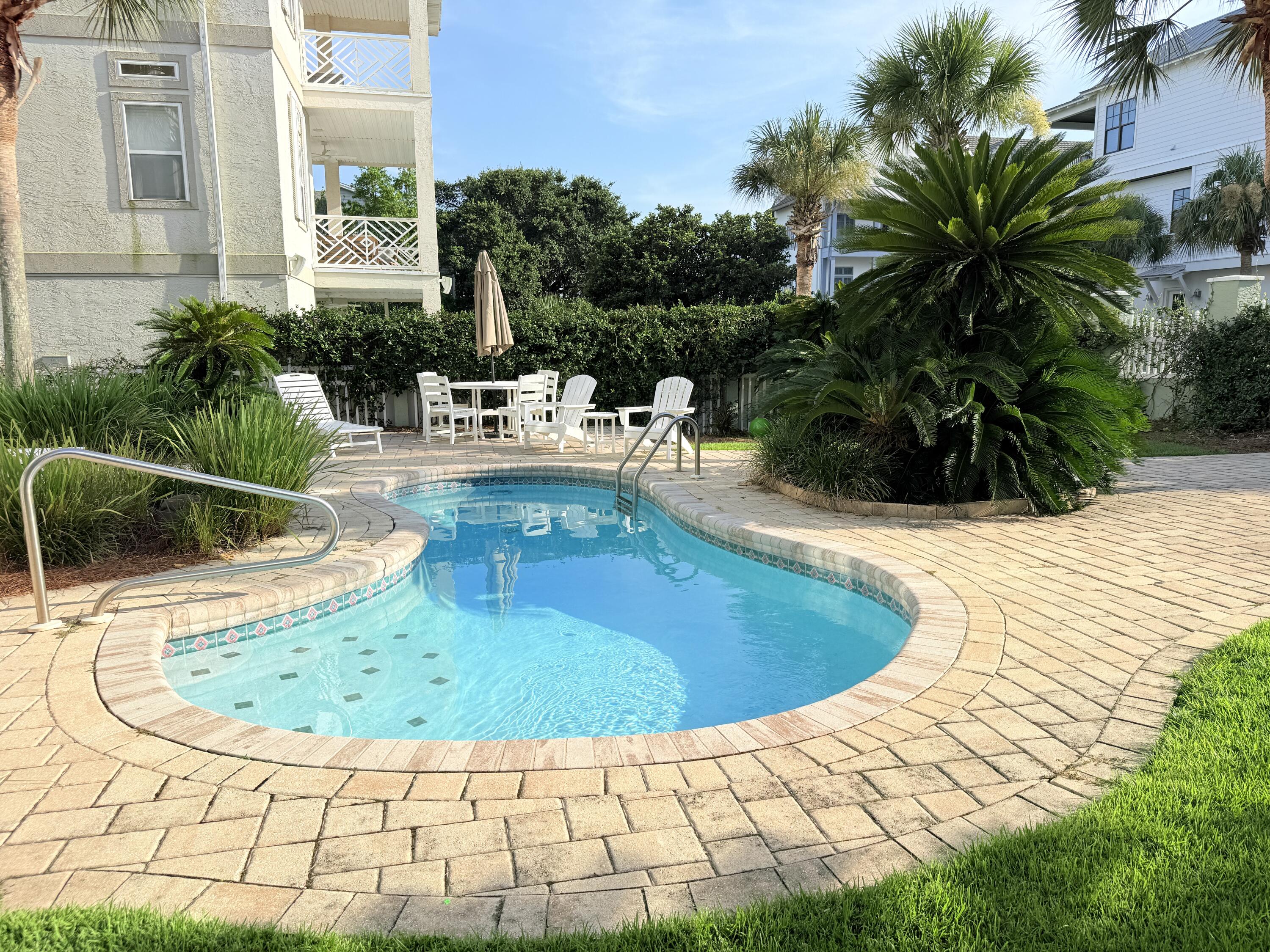 Gulf Views - Residential