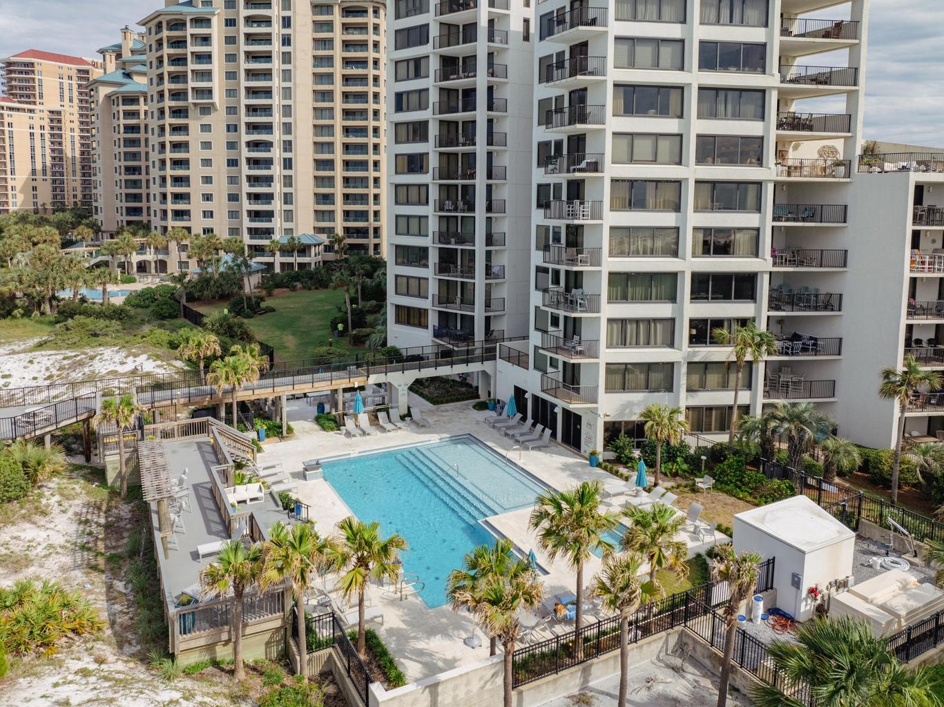 BEACHSIDE 1 CONDO - Residential