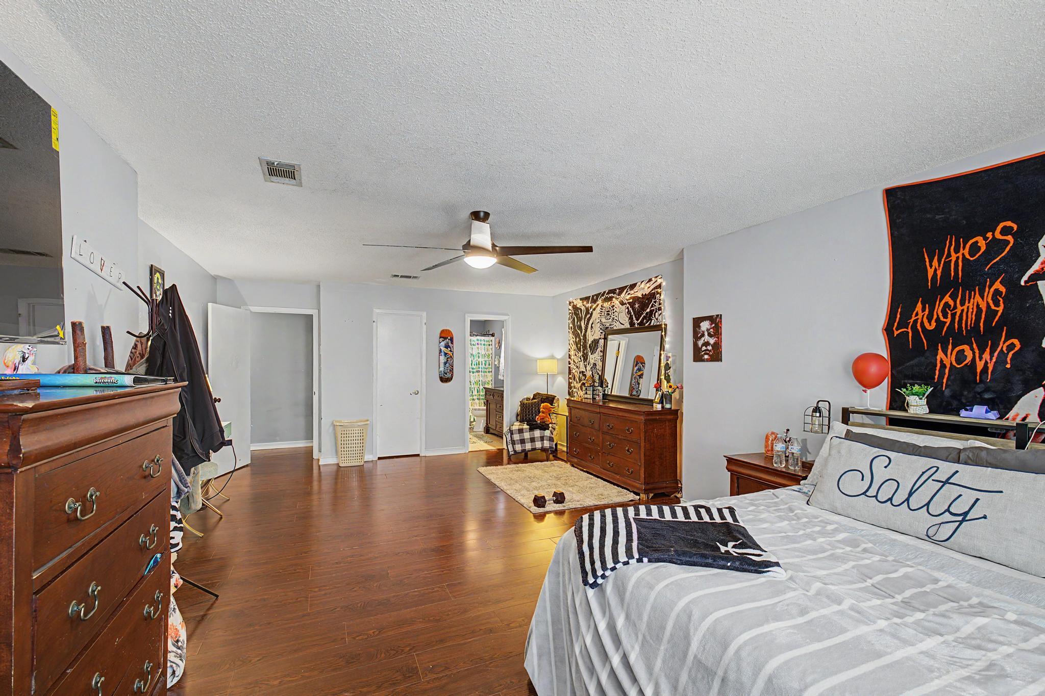 WOODLAND PARK ESTATES - Residential