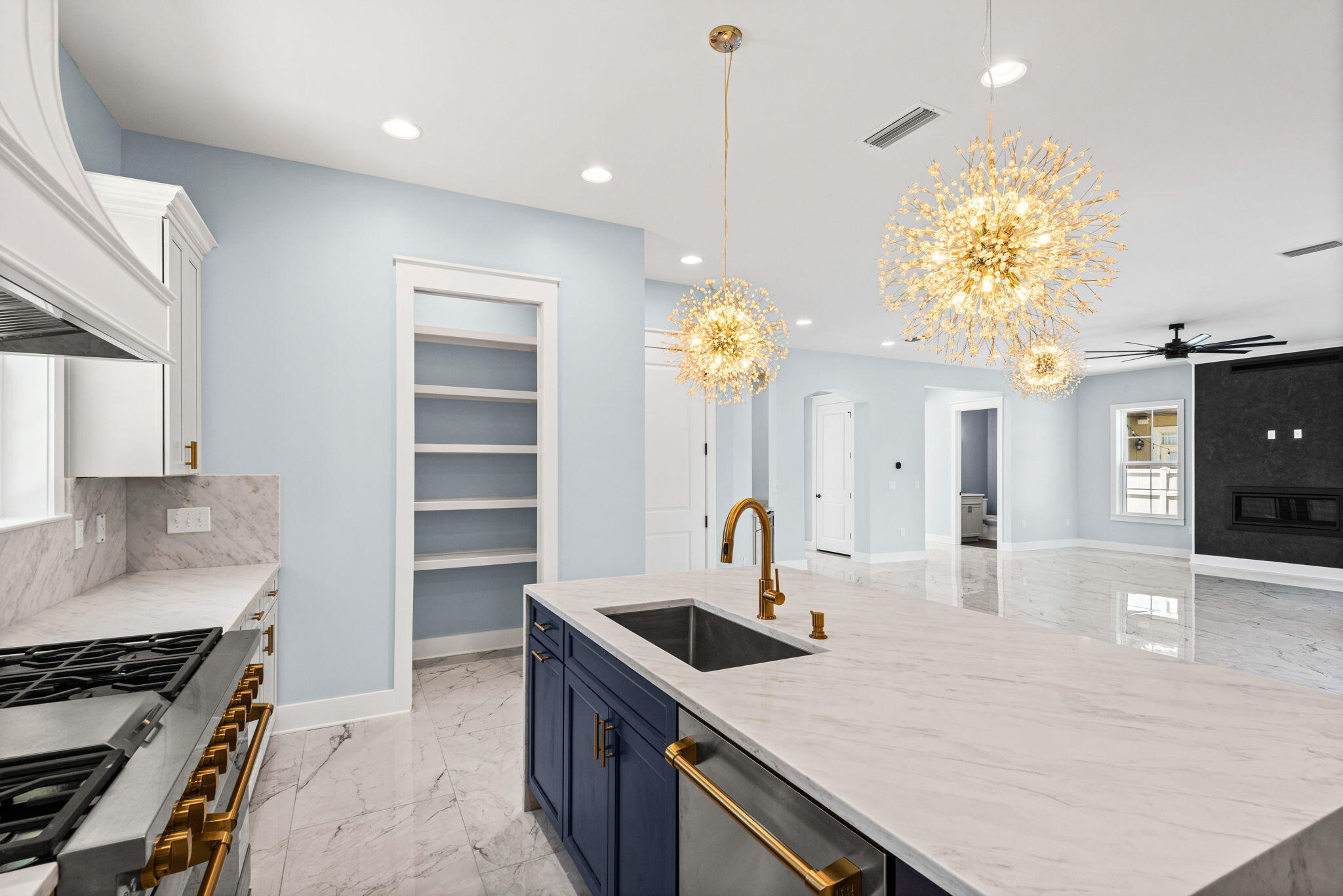 CALUSA BAY S/D - Residential
