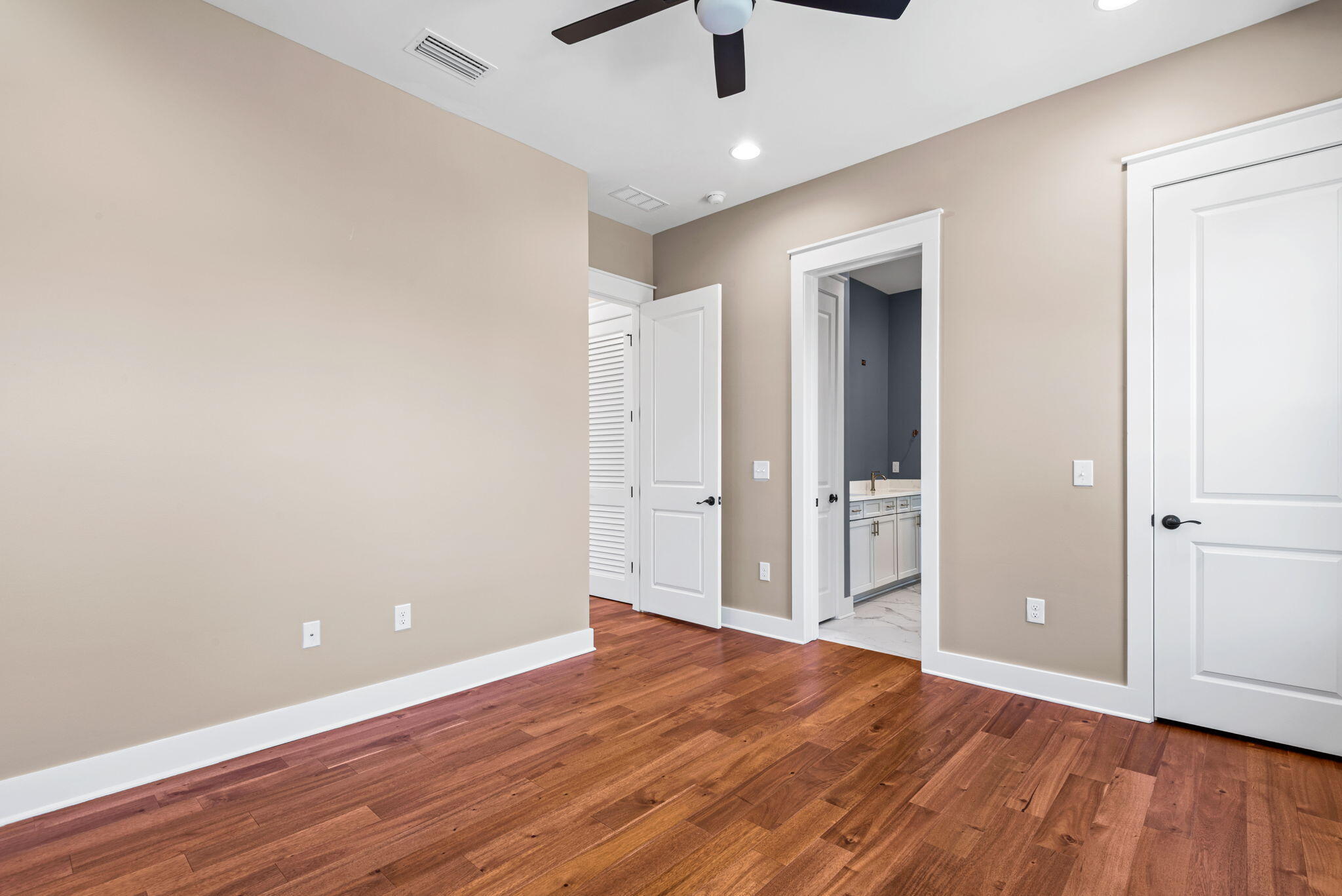 CALUSA BAY S/D - Residential