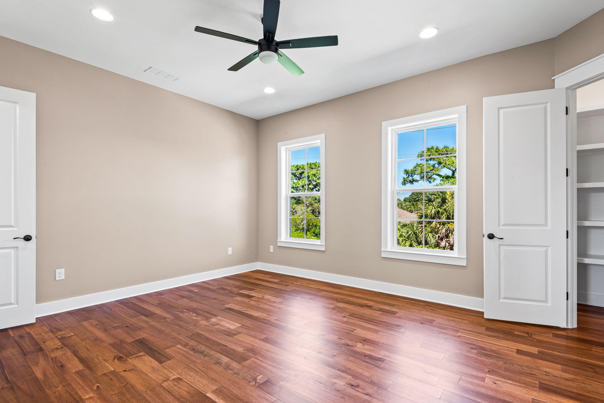 CALUSA BAY S/D - Residential