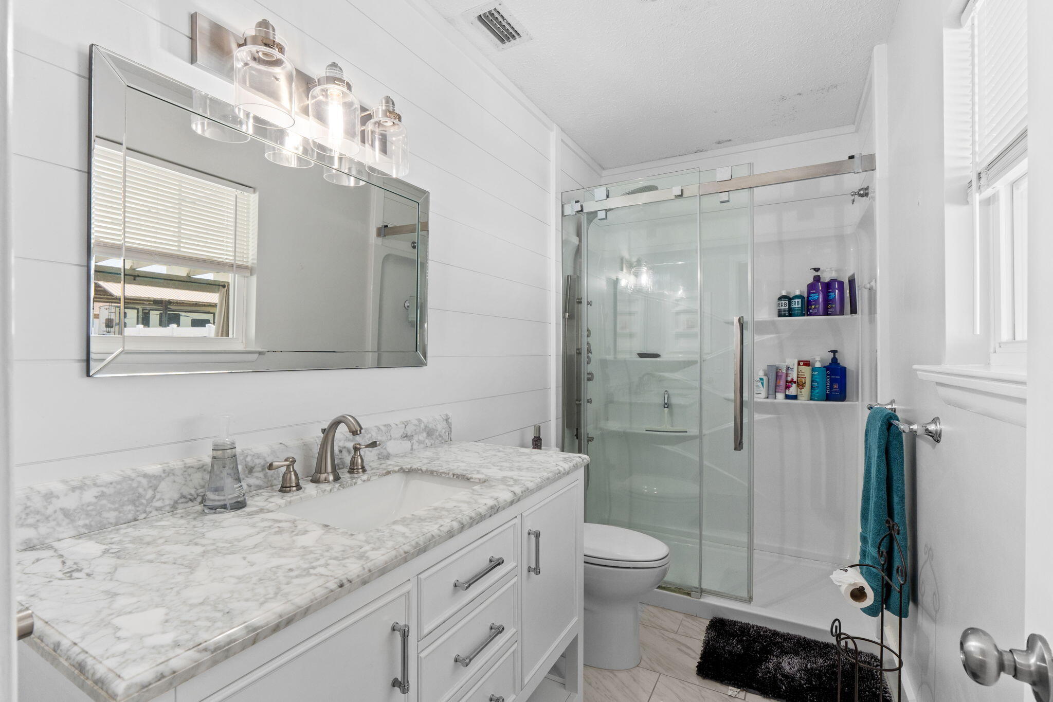 Baywood Shores Est Unit 2 - Residential