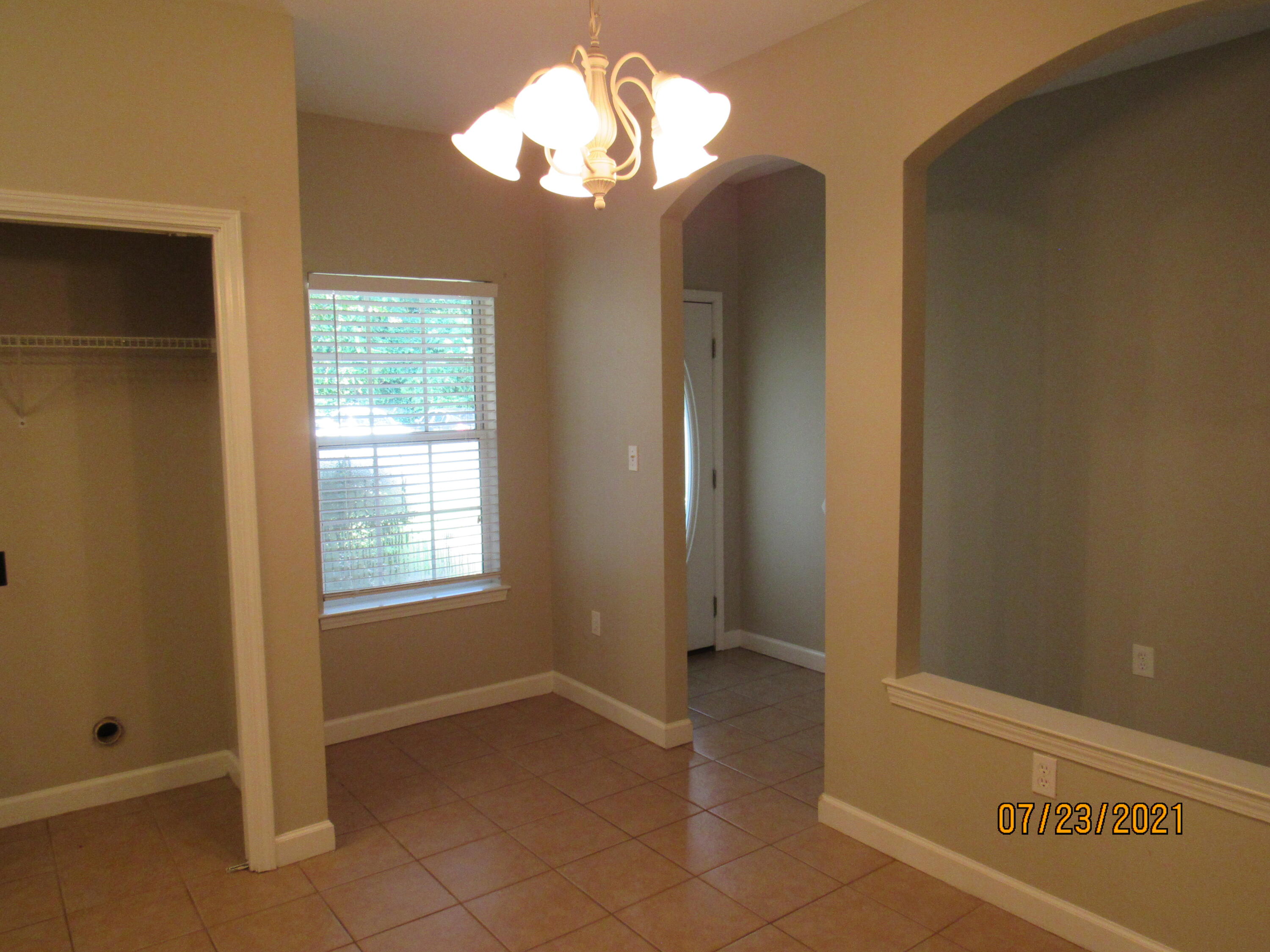 CARONDOLET T/H - Residential Lease