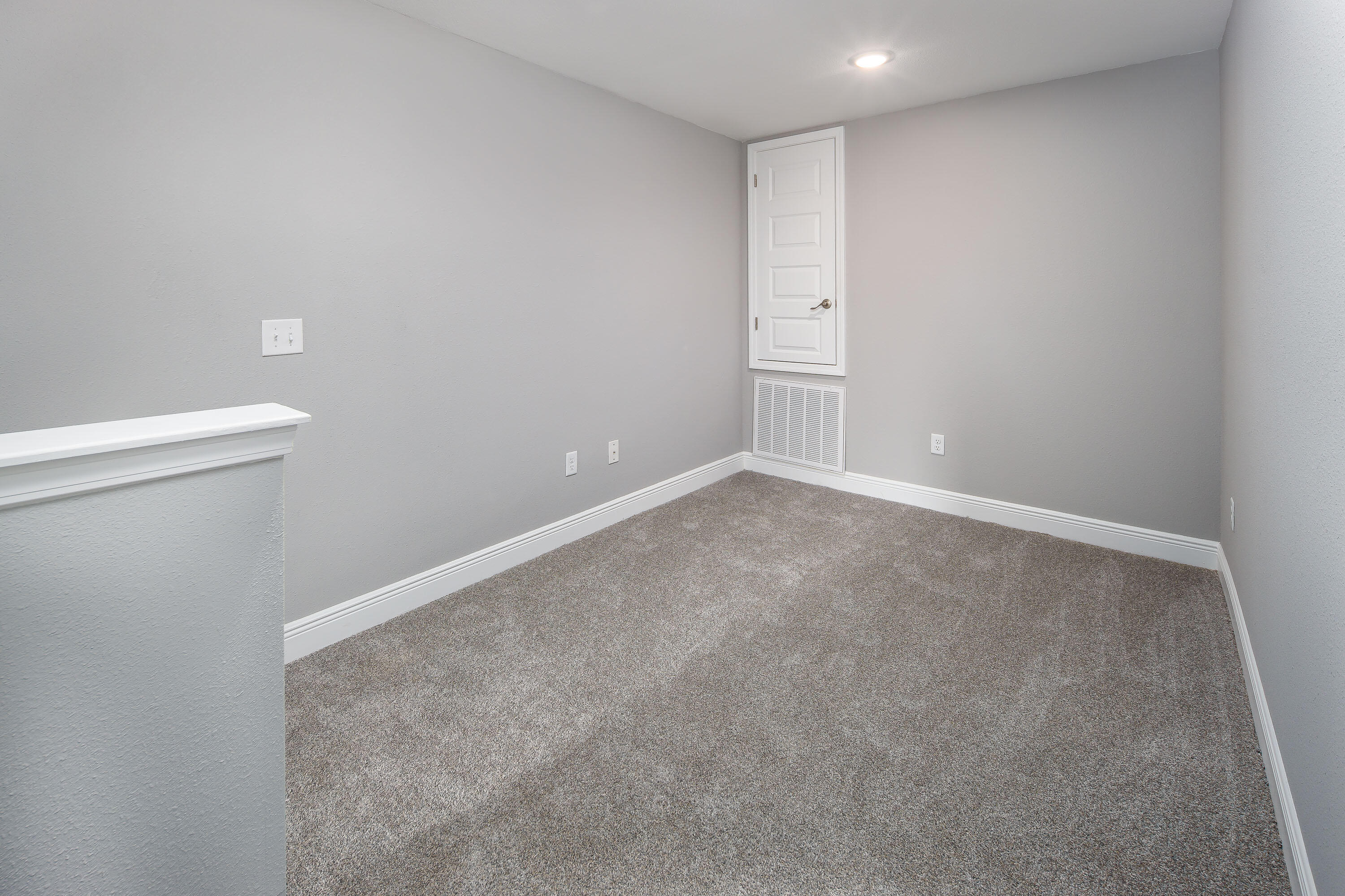 Skylark Townhomes - Residential