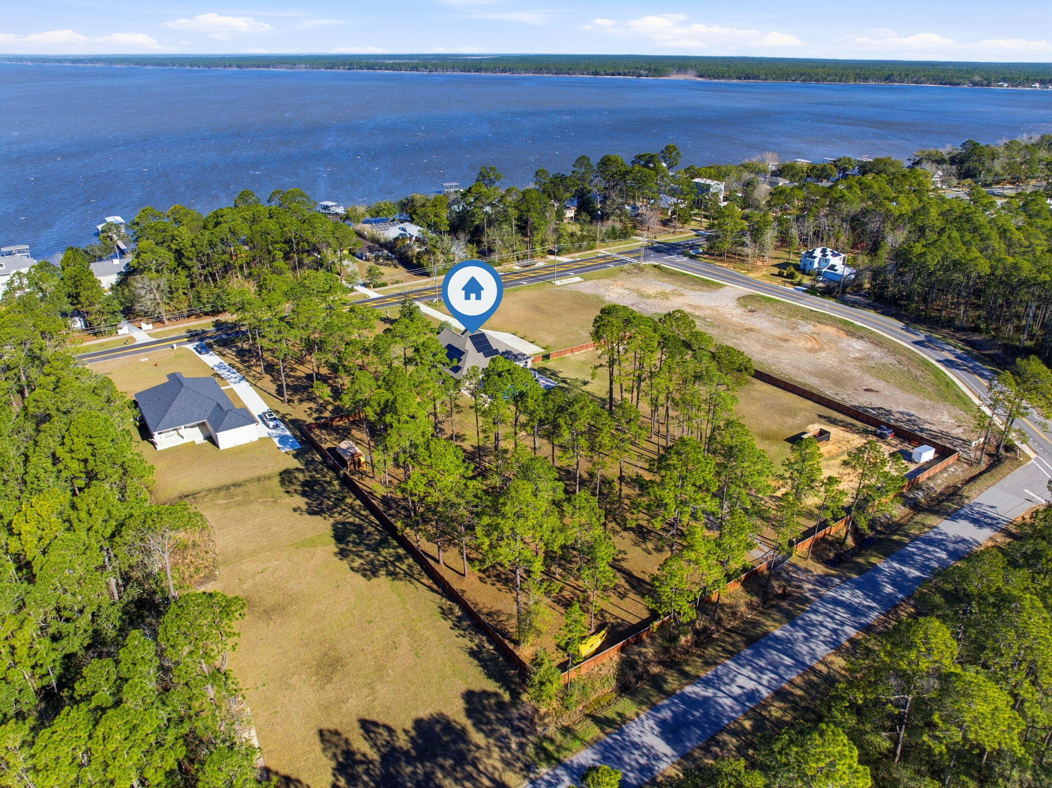 HOLLEY BY THE SEA - Residential