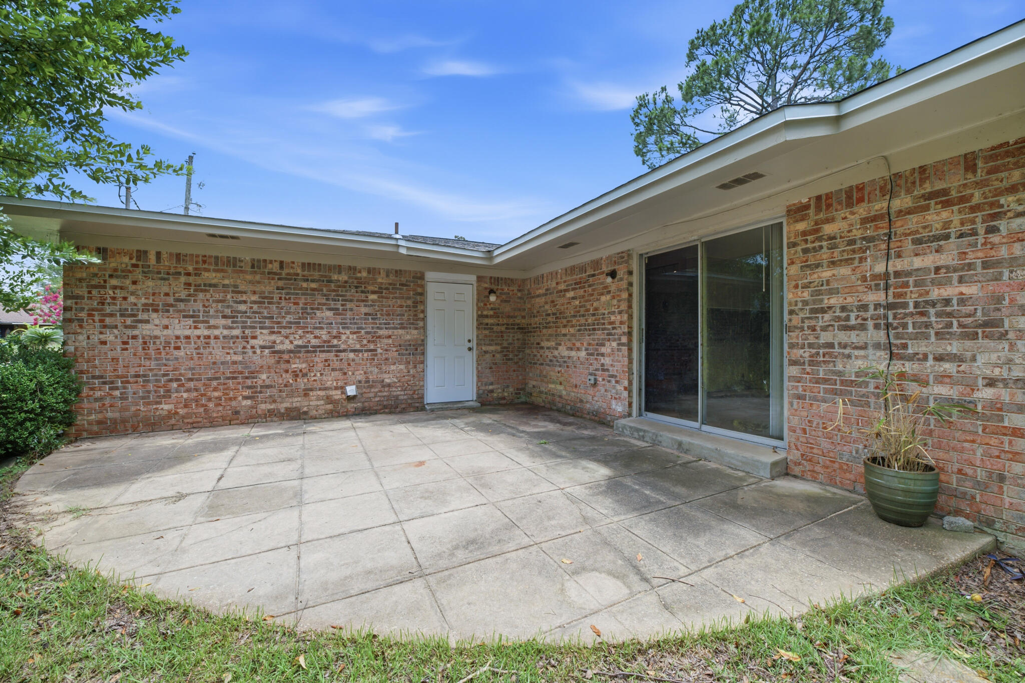 BAYOU POQUITO - Residential