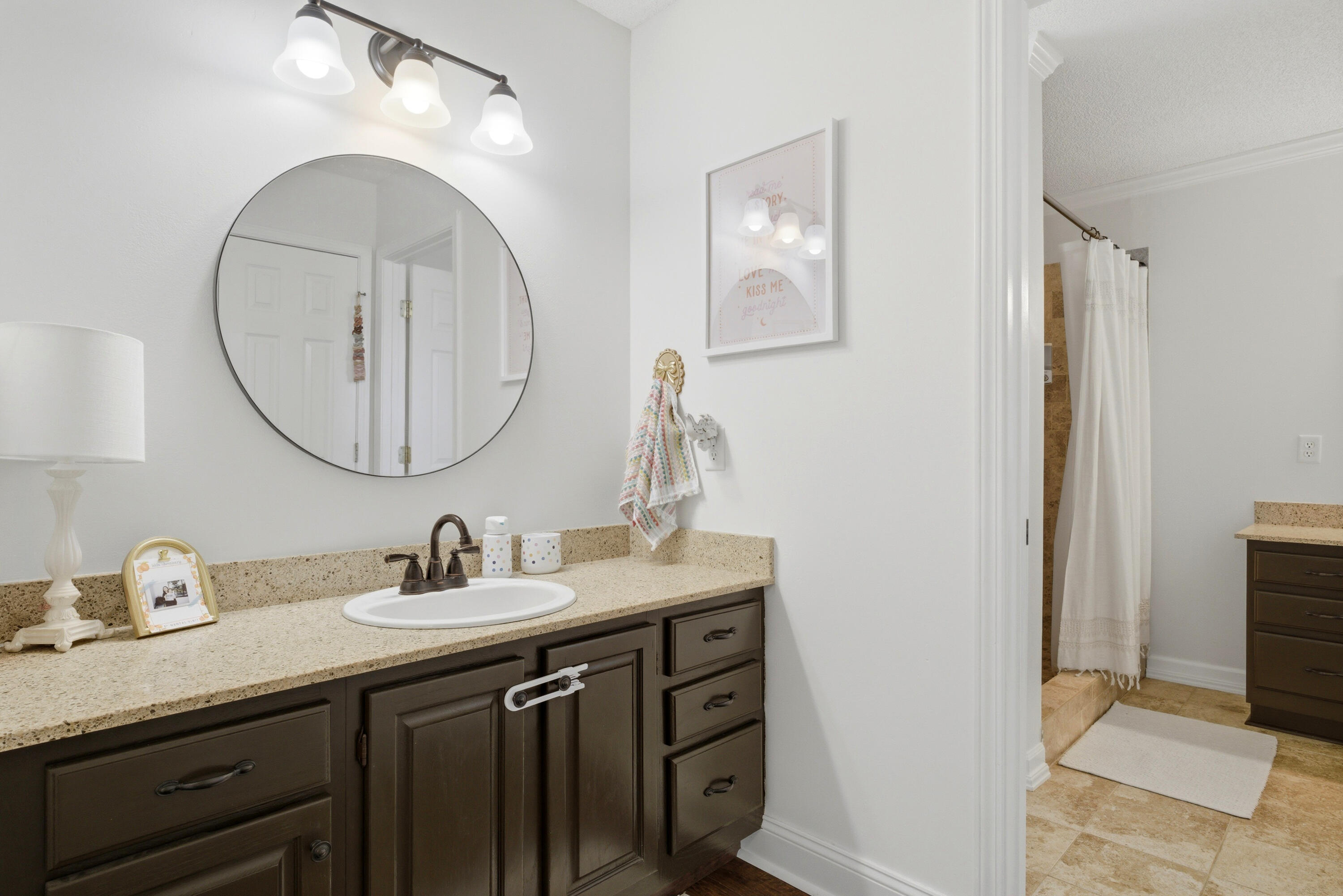 MARCUS POINTE - Residential