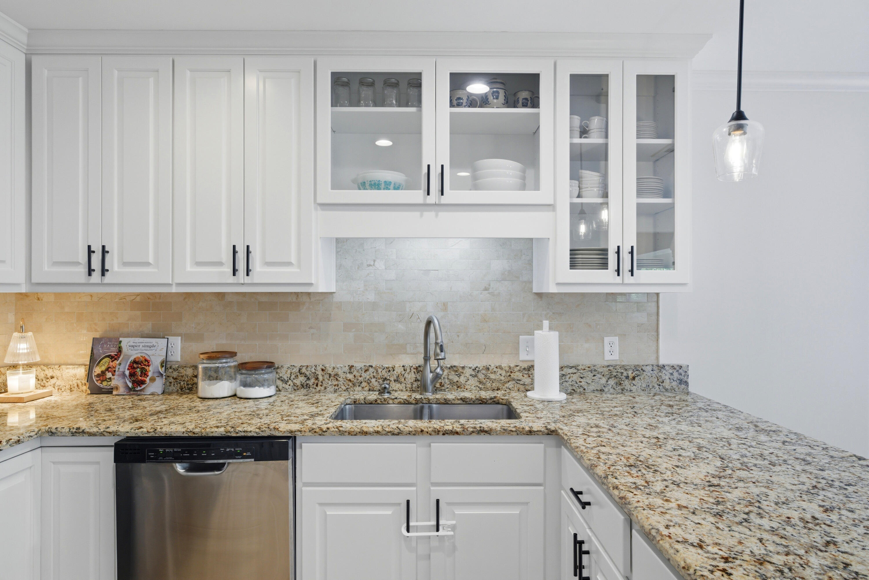 MARCUS POINTE - Residential