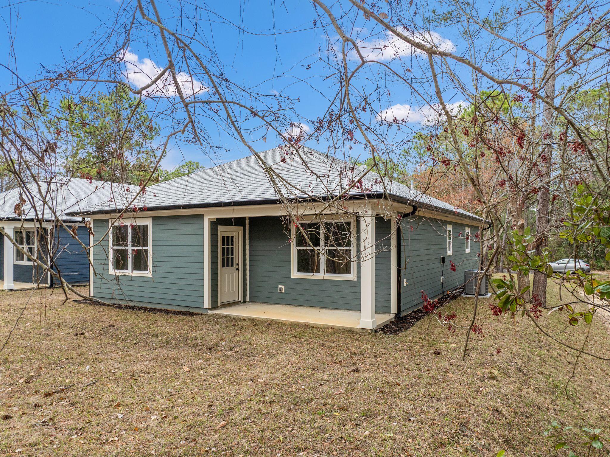 TOWN OF SANTA ROSA - Residential Lease