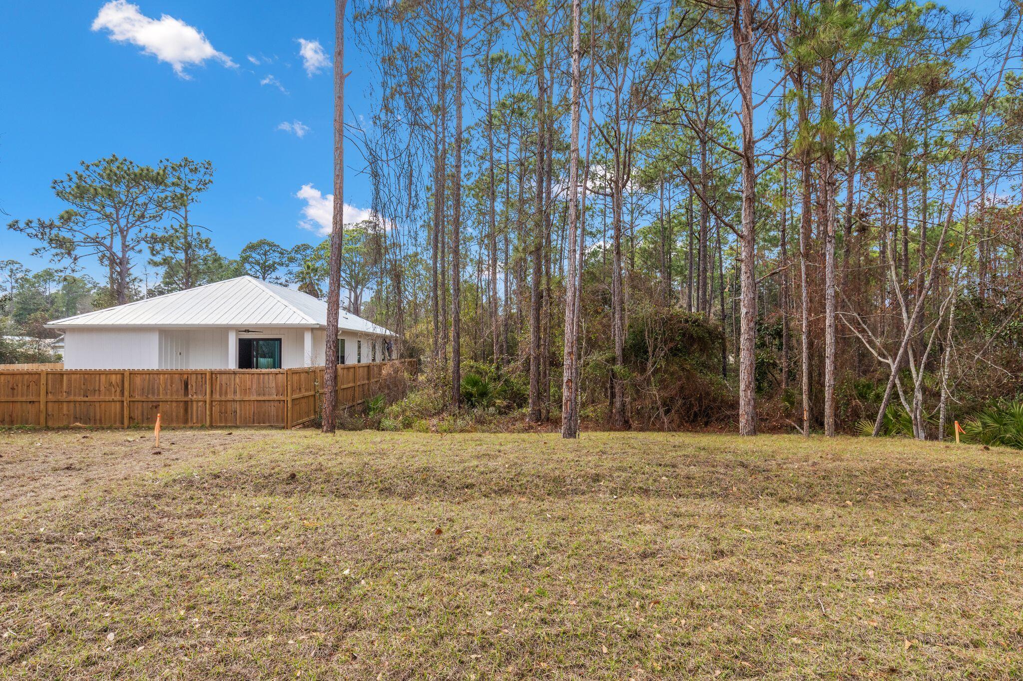 TOWN OF SANTA ROSA - Residential Lease