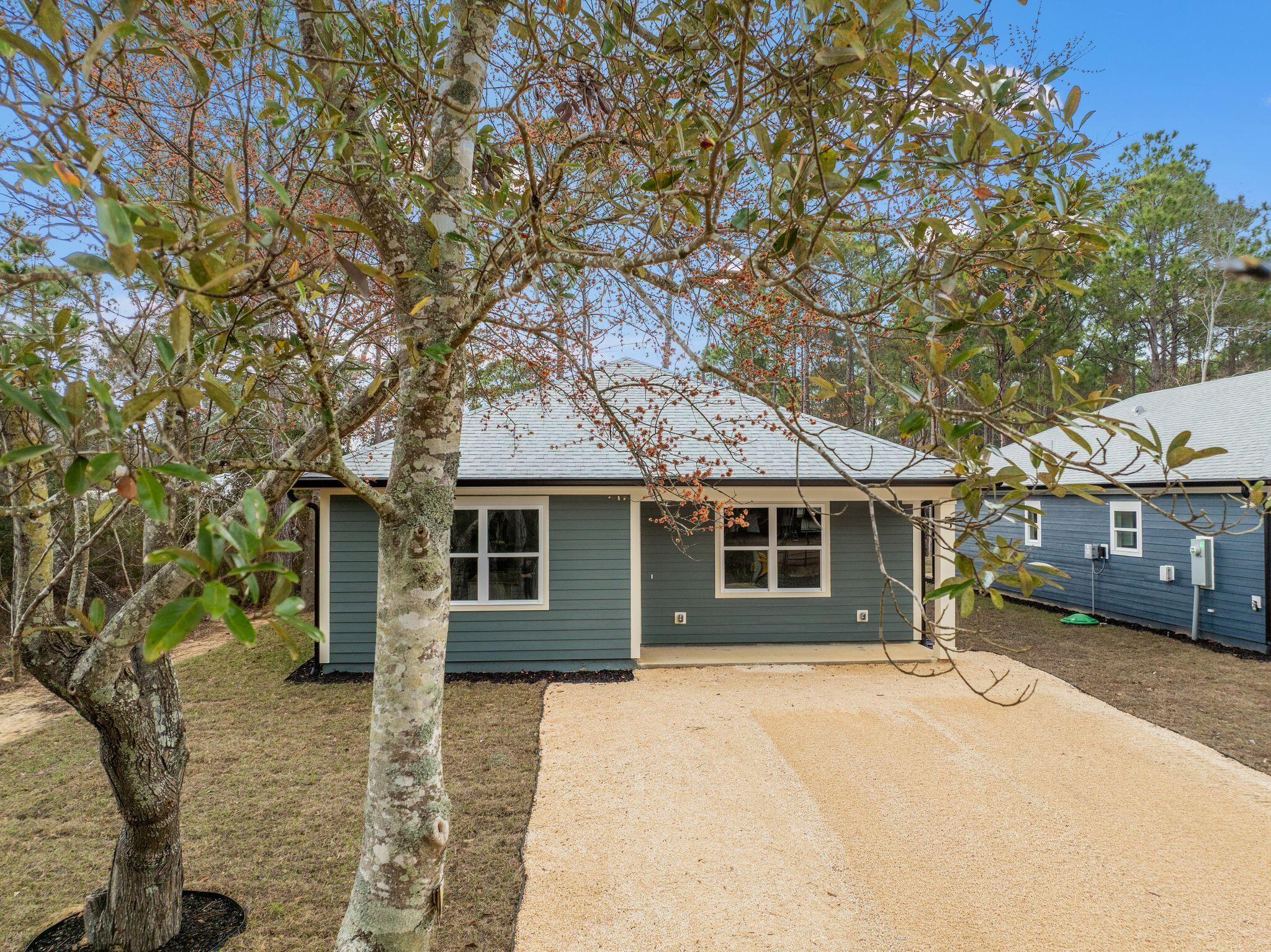 TOWN OF SANTA ROSA - Residential Lease