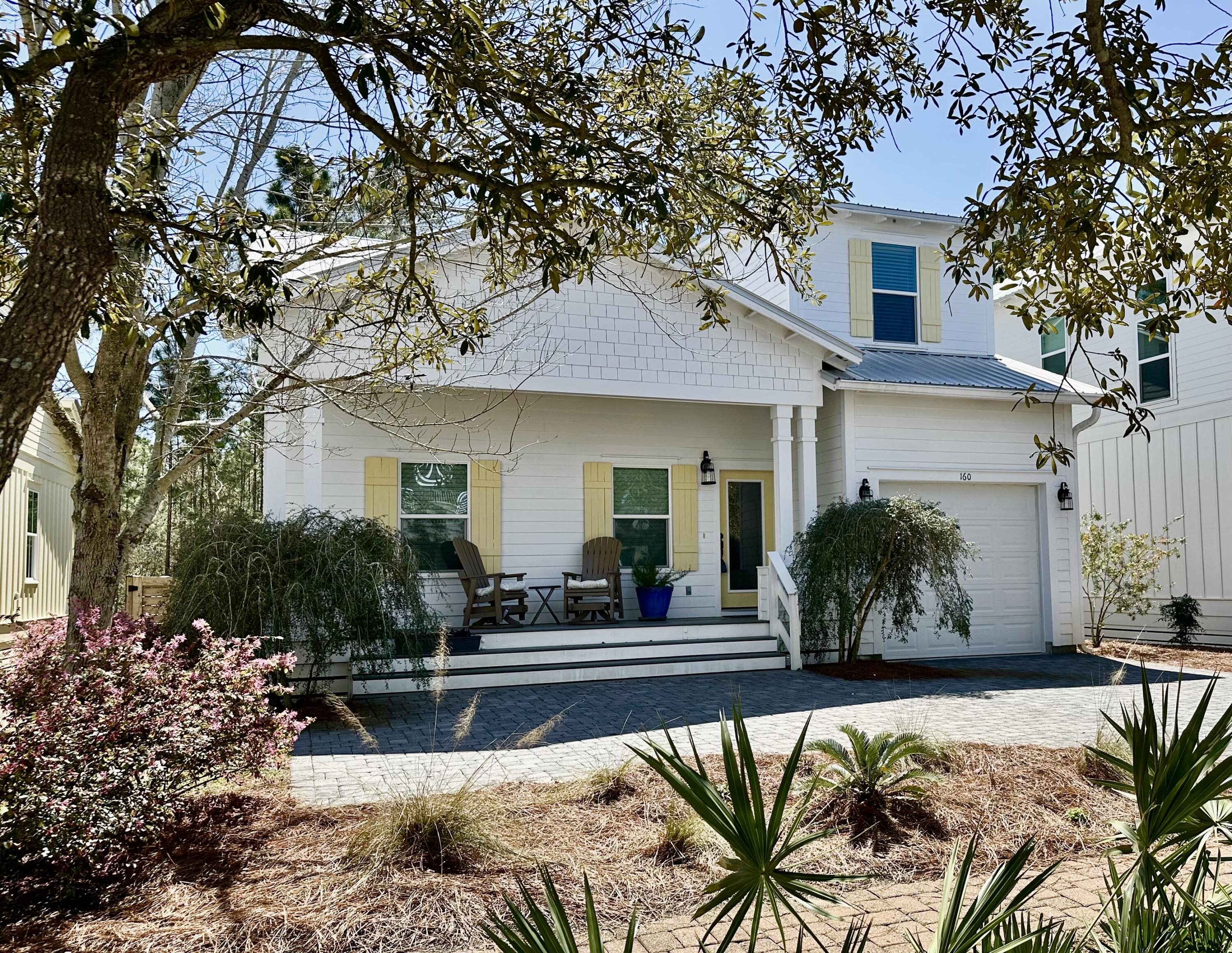HIDDEN GROVE - Residential