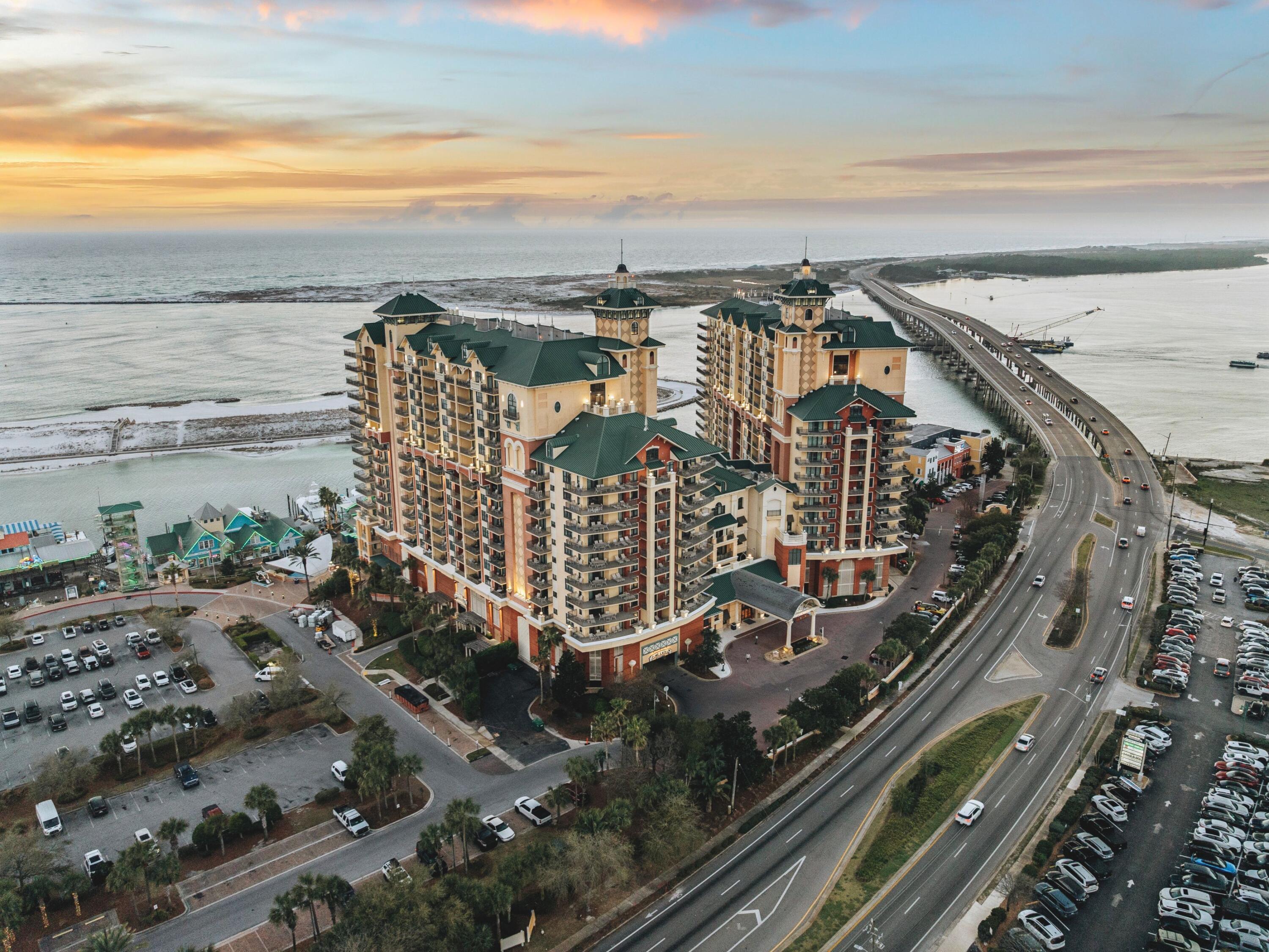 EMERALD GRANDE - Residential
