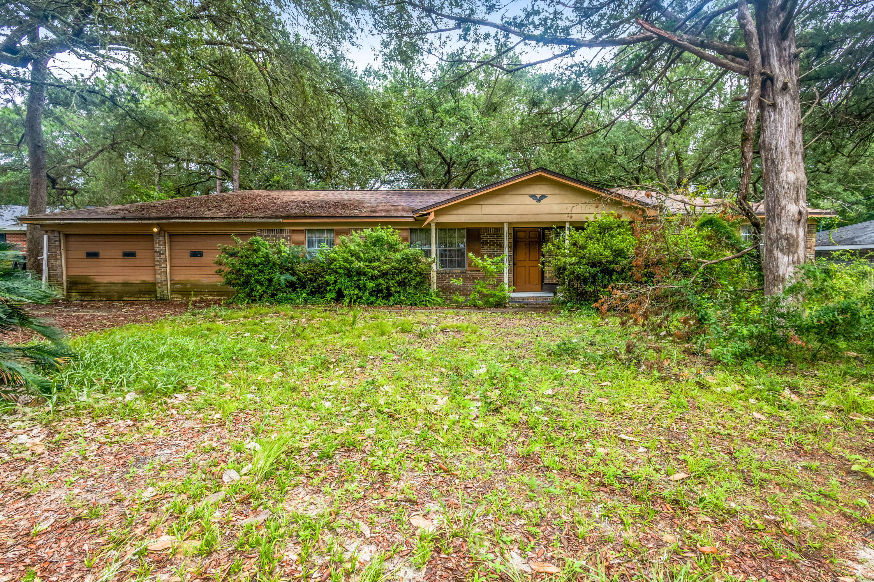House needs significant repairs and upgrades but has great bones. Permits indicate Roof was installed in 2017 and AC/Heat unit is old. Located in the Poquito Bayou area, this 0.34 acre property could be a great investment opportunity. The home is 1,924 sq ft and features three separate living spaces, an enclosed porch, and a large fenced backyard space. The property is located within 0.2 miles of the Poquito Bayou Boat Ramp, within 3.5 miles of Eglin AFB, within 7.5 miles of Downtown Fort Walton Beach, and within 8.5 miles of Okaloosa Island & beach access. The property is being sold AS-IS. Schedule your showing today!