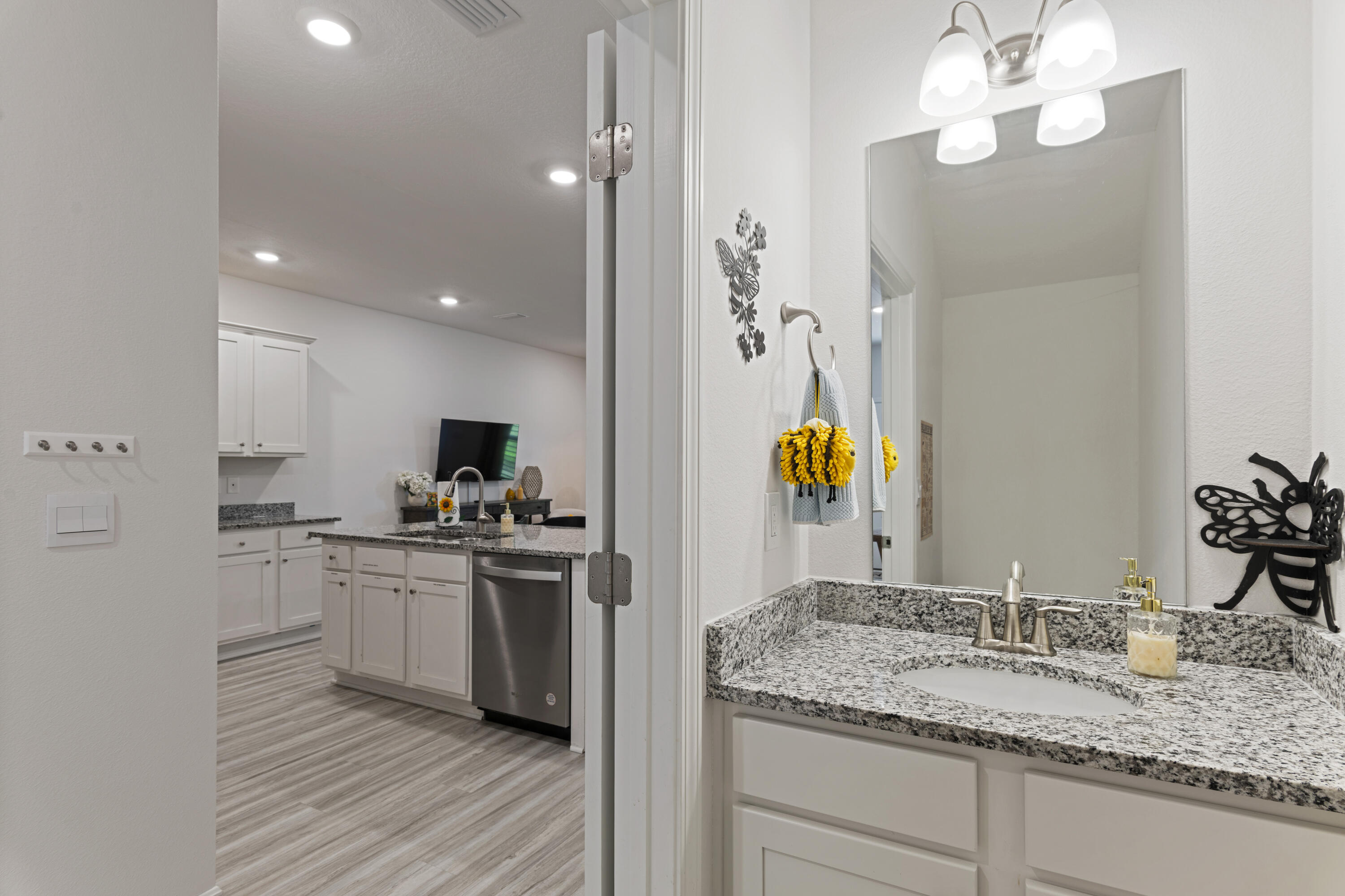 Hawk's Landing Townhomes - Residential