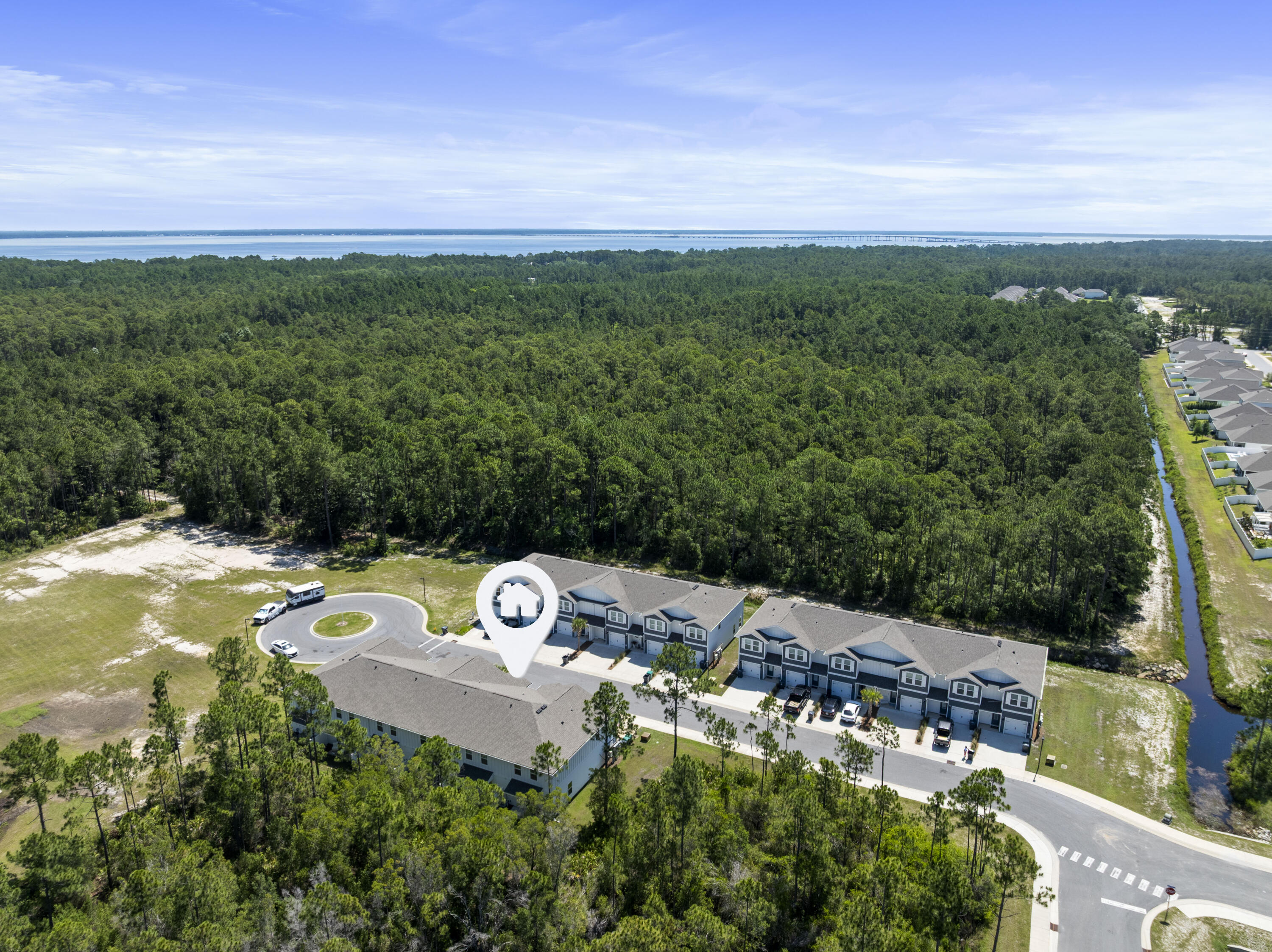 Hawk's Landing Townhomes - Residential