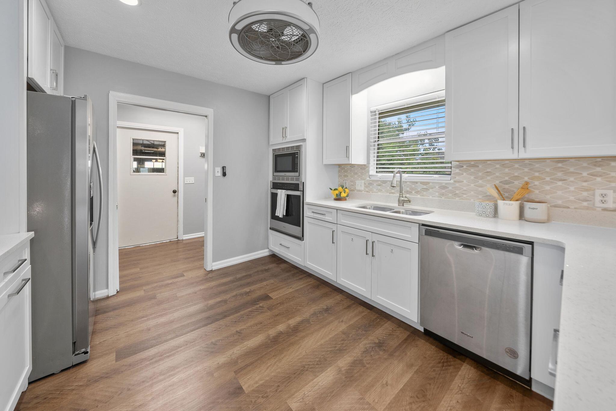 NO RECORDED SUBDIVISION - Residential
