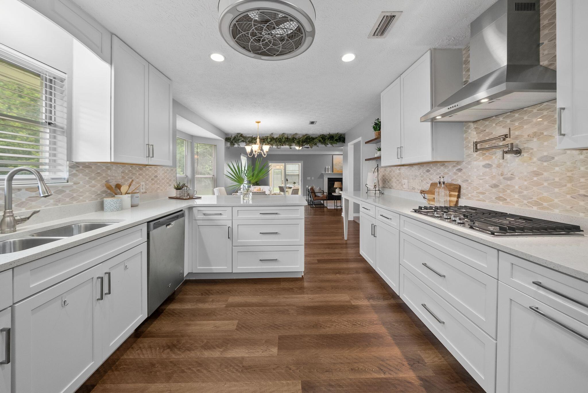 NO RECORDED SUBDIVISION - Residential