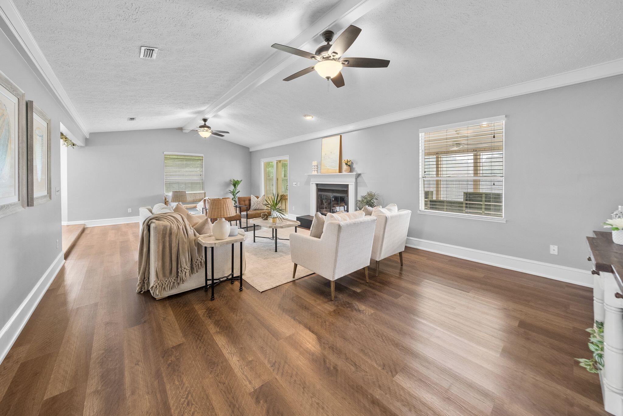 NO RECORDED SUBDIVISION - Residential