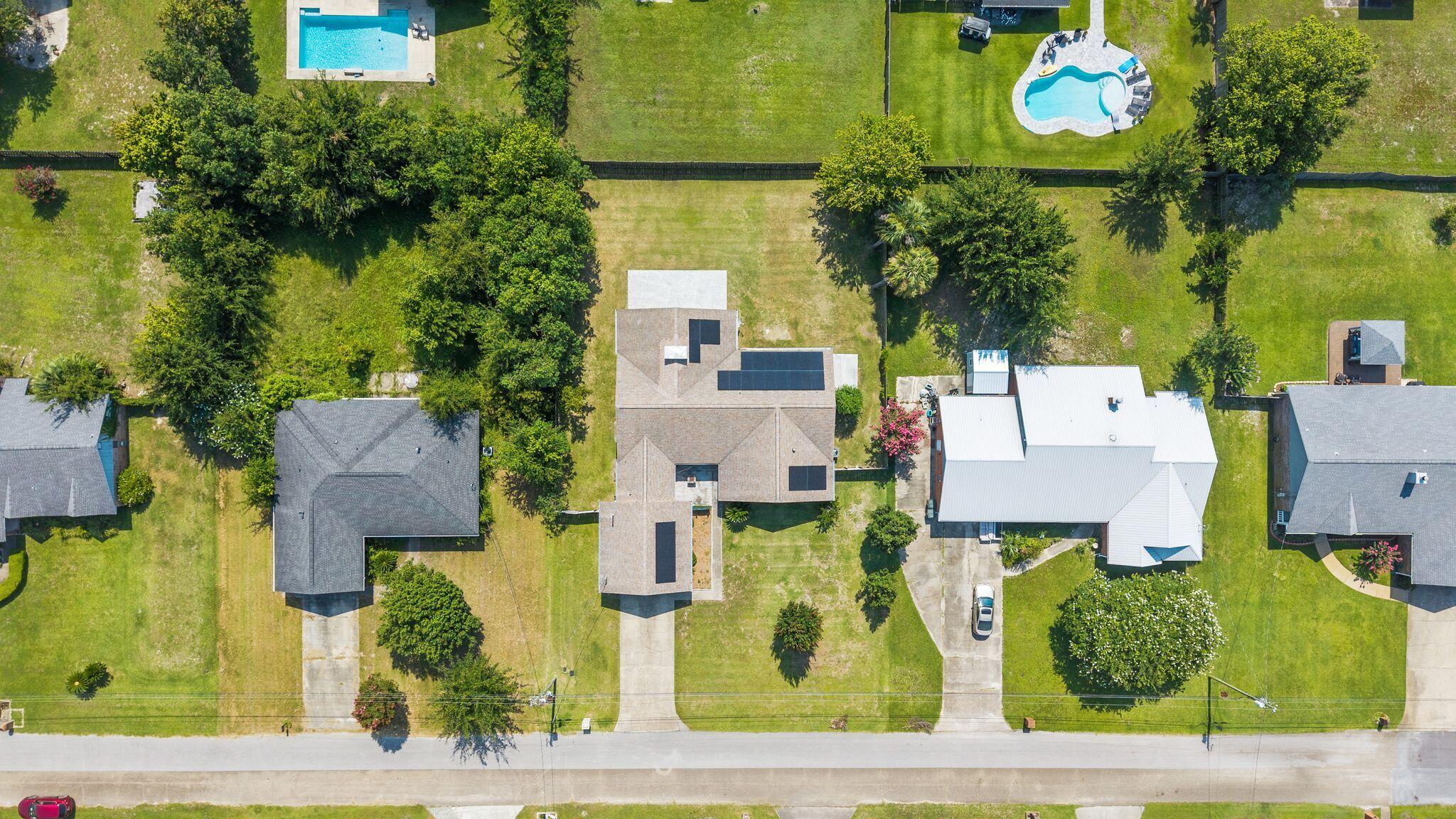 NO RECORDED SUBDIVISION - Residential