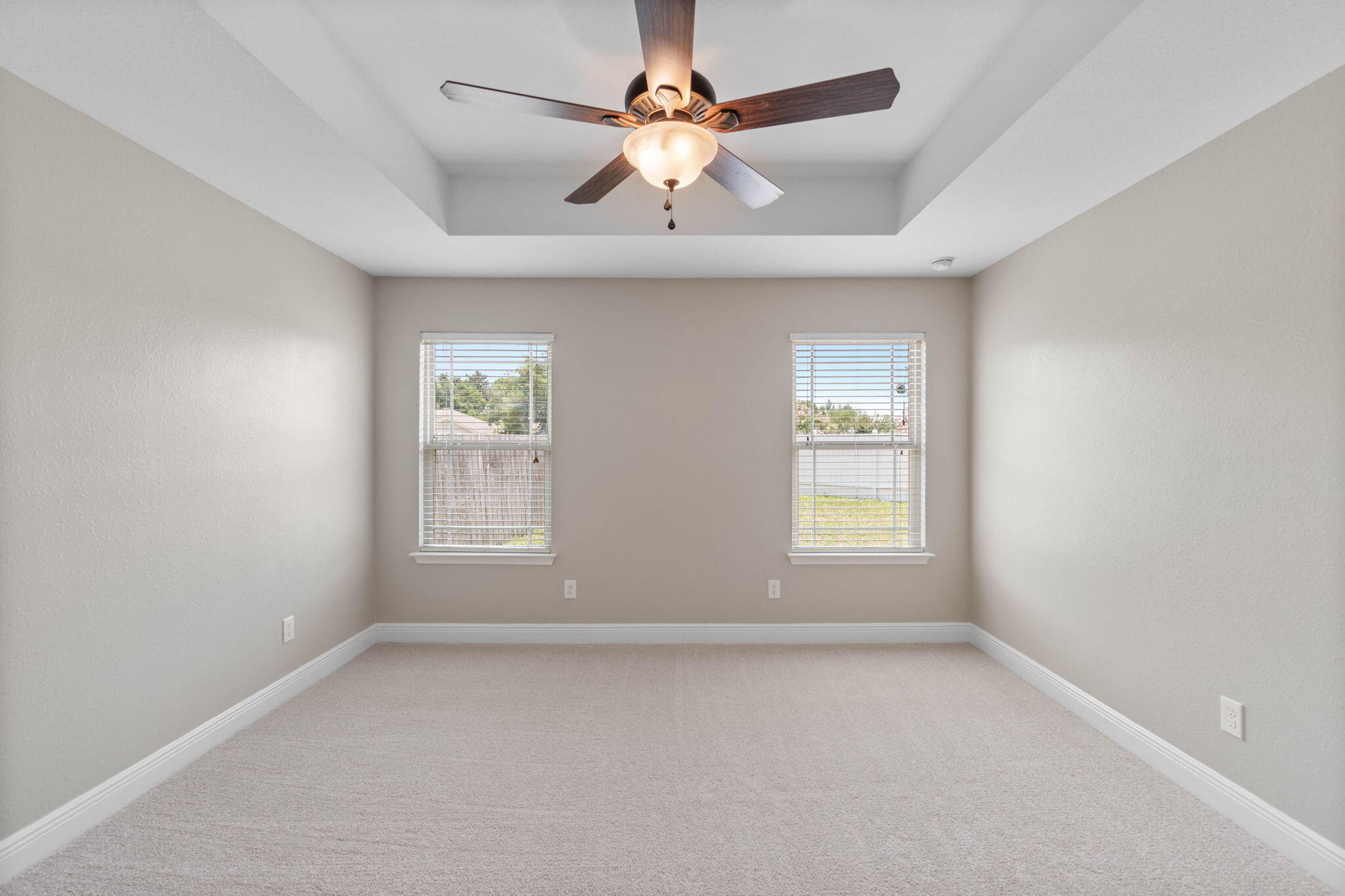 SHADOW LAKES - Residential