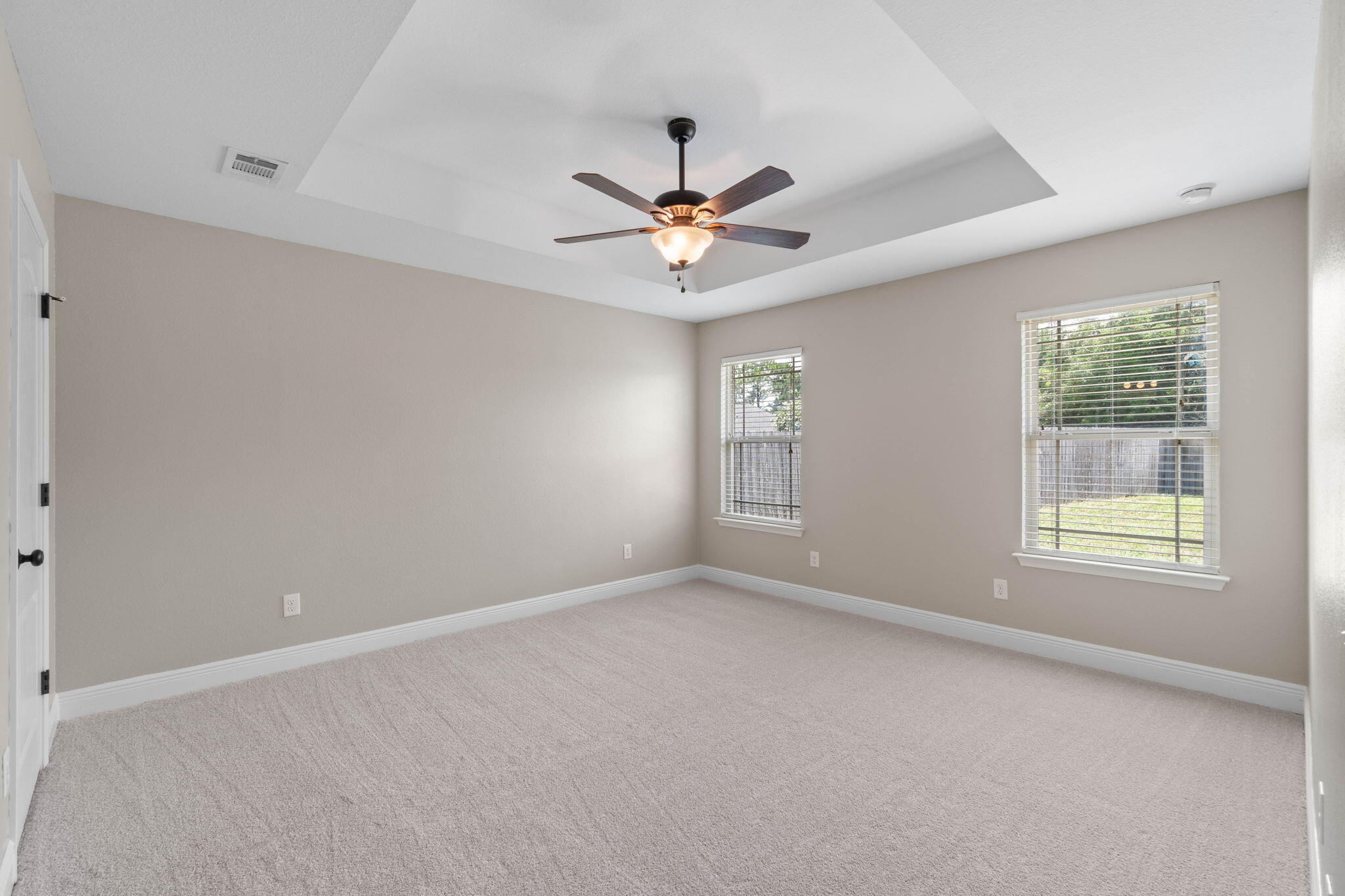 SHADOW LAKES - Residential