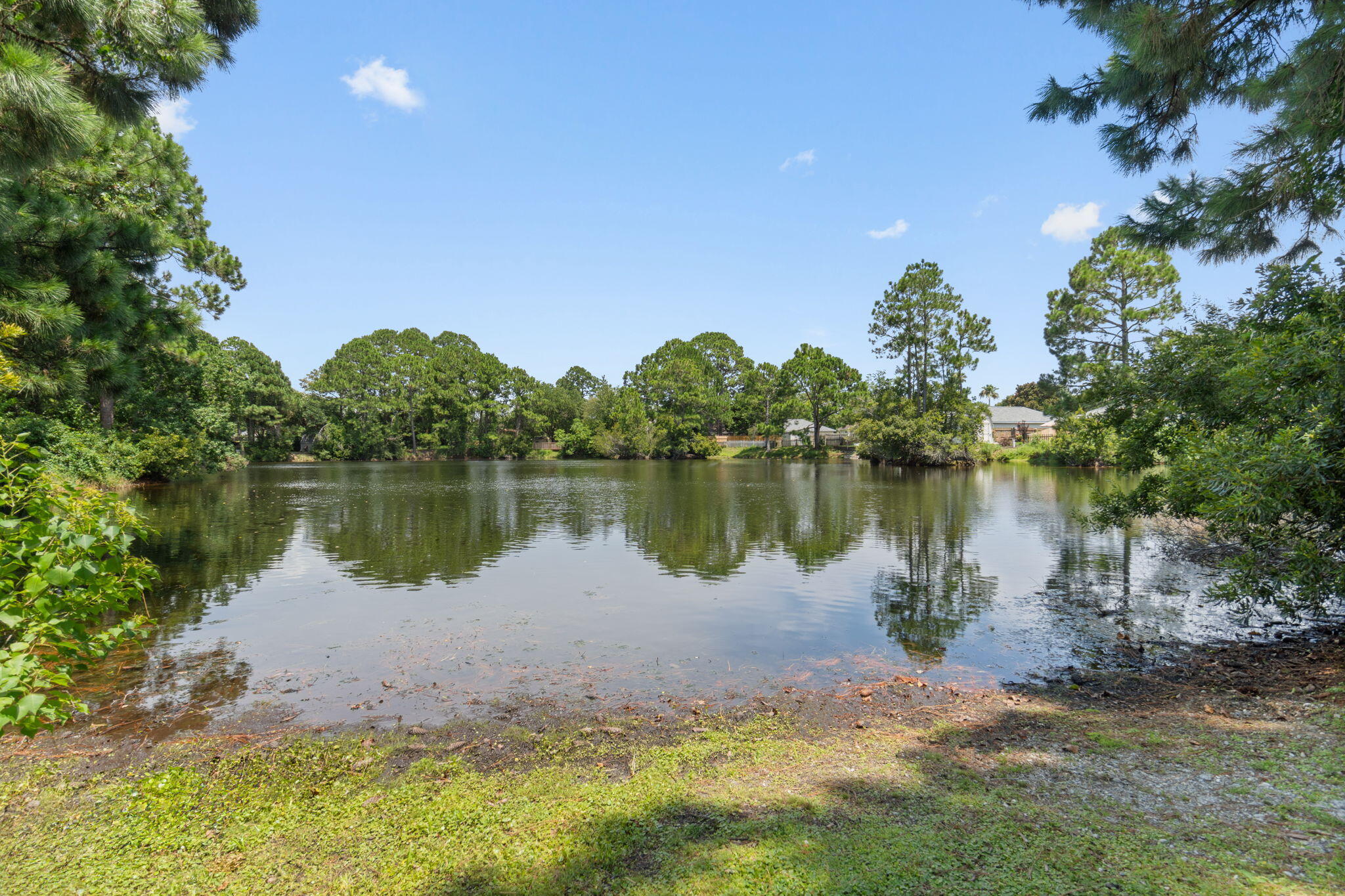 SHADOW LAKES - Residential